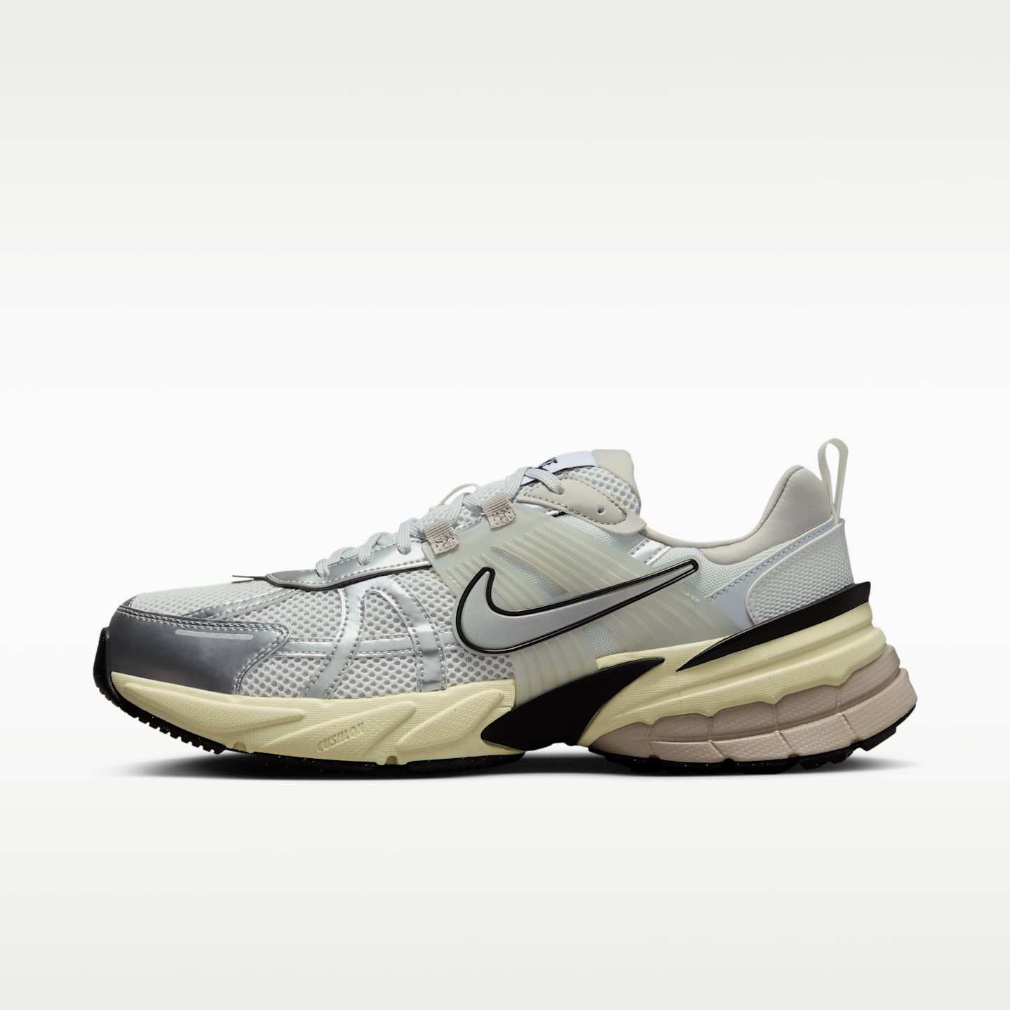 Мужские кроссовки Nike V2K Run, цвет: Снежный белый / Платиновый — фото 1
