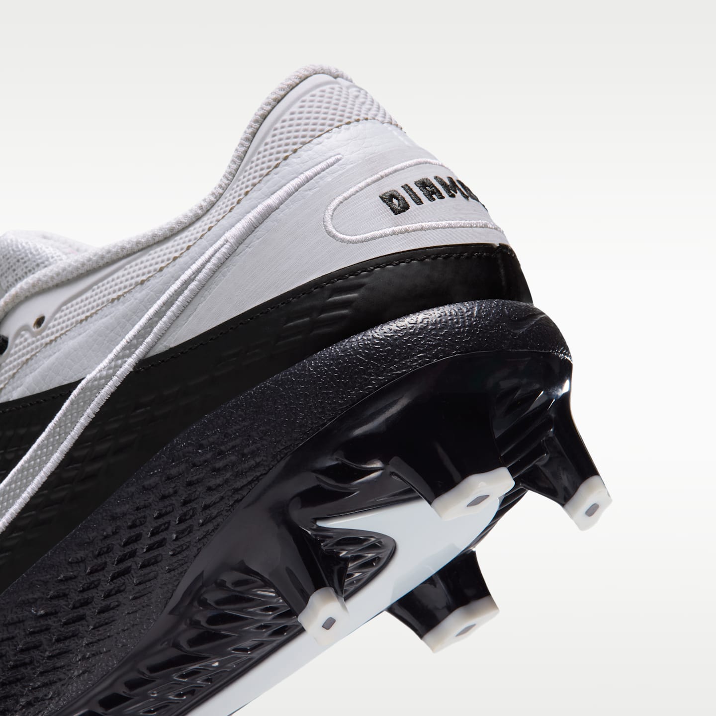 Женские бутсы Nike Diamond Gamer MCS Softball, цвет: Чёрный / Белый — фото 9