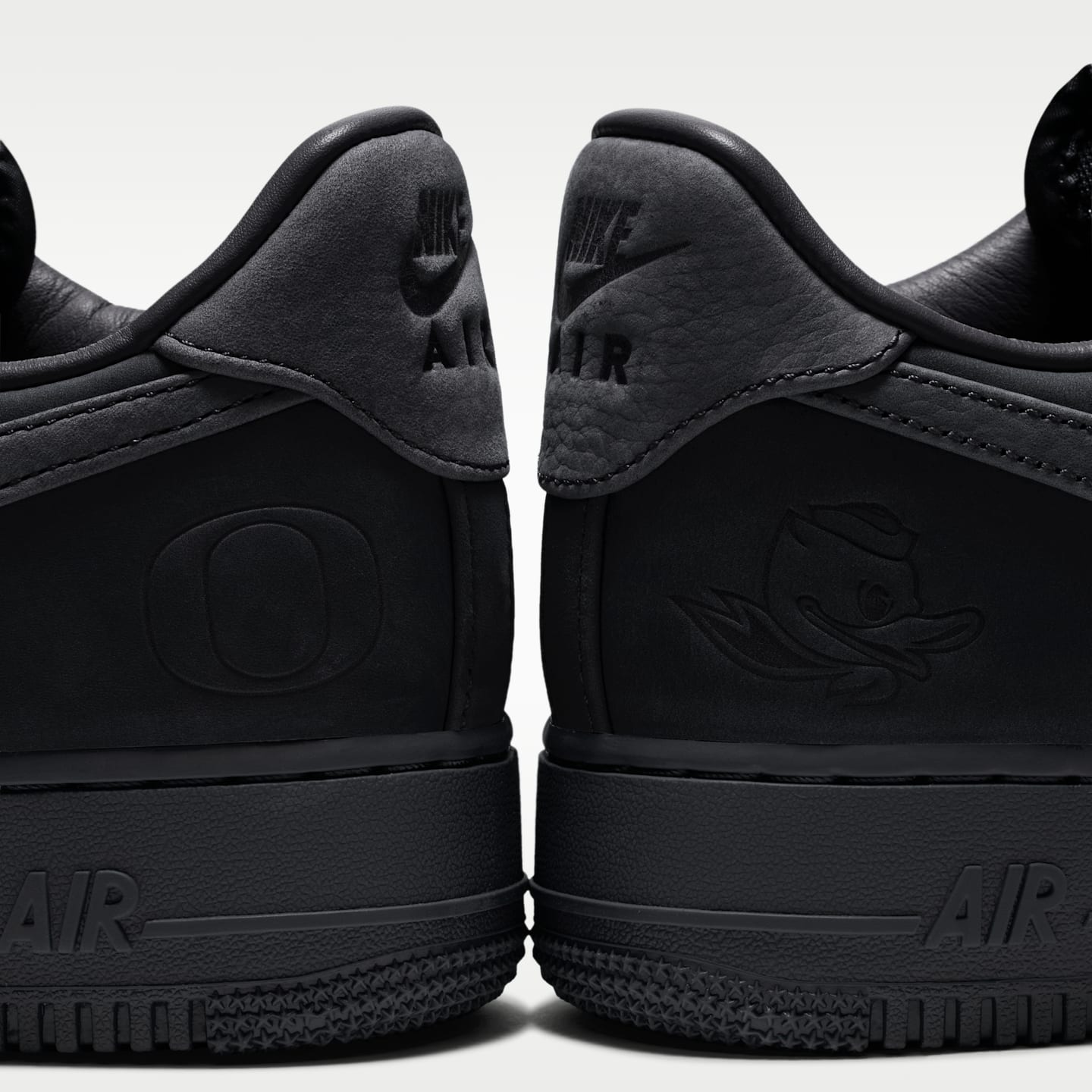 Мужские кроссовки Nike Air Force 1 "University of Oregon, цвет: Чёрный — фото 9