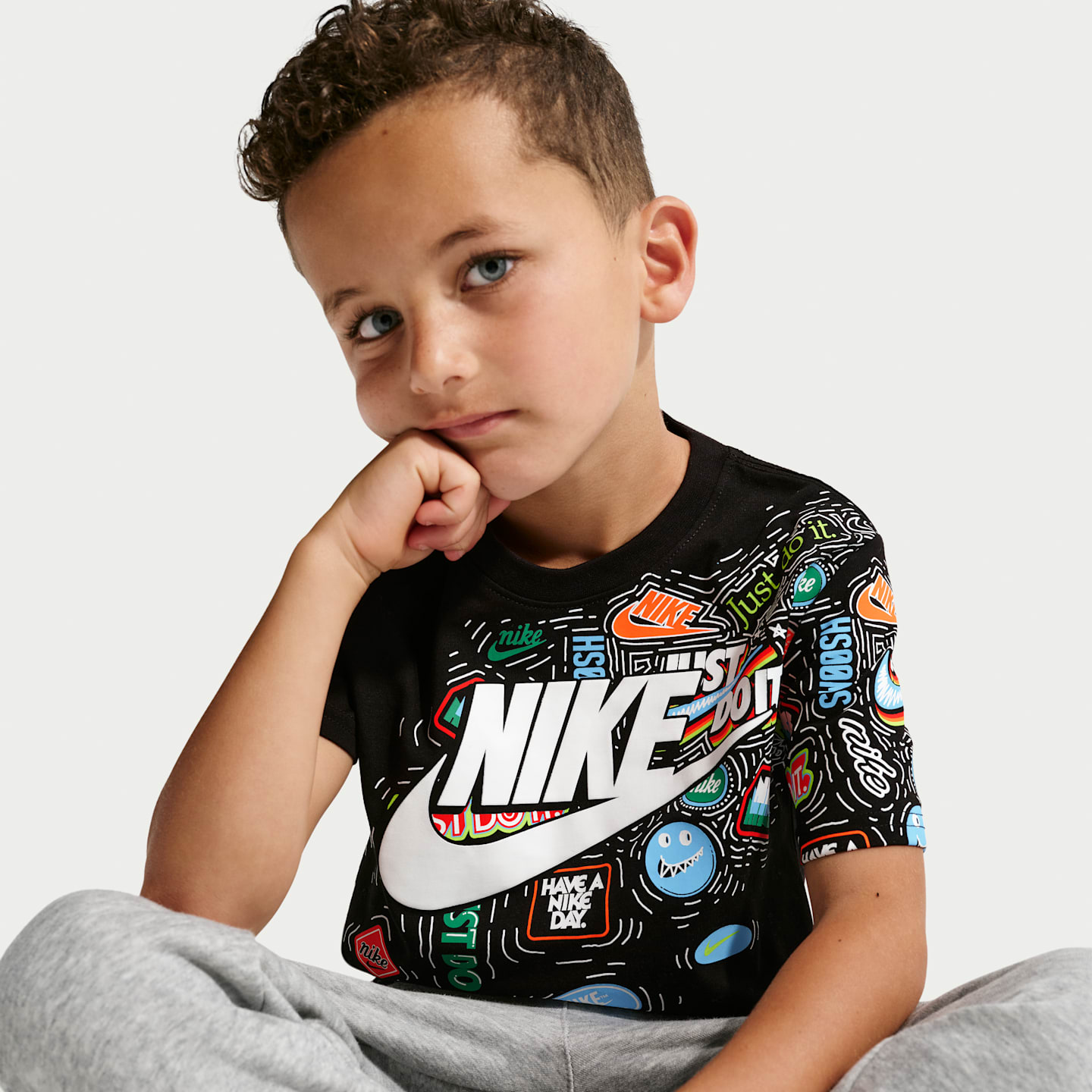 Футболка Nike Doodle Splash T-Shirt для малышей, цвет: Чёрный — фото 3