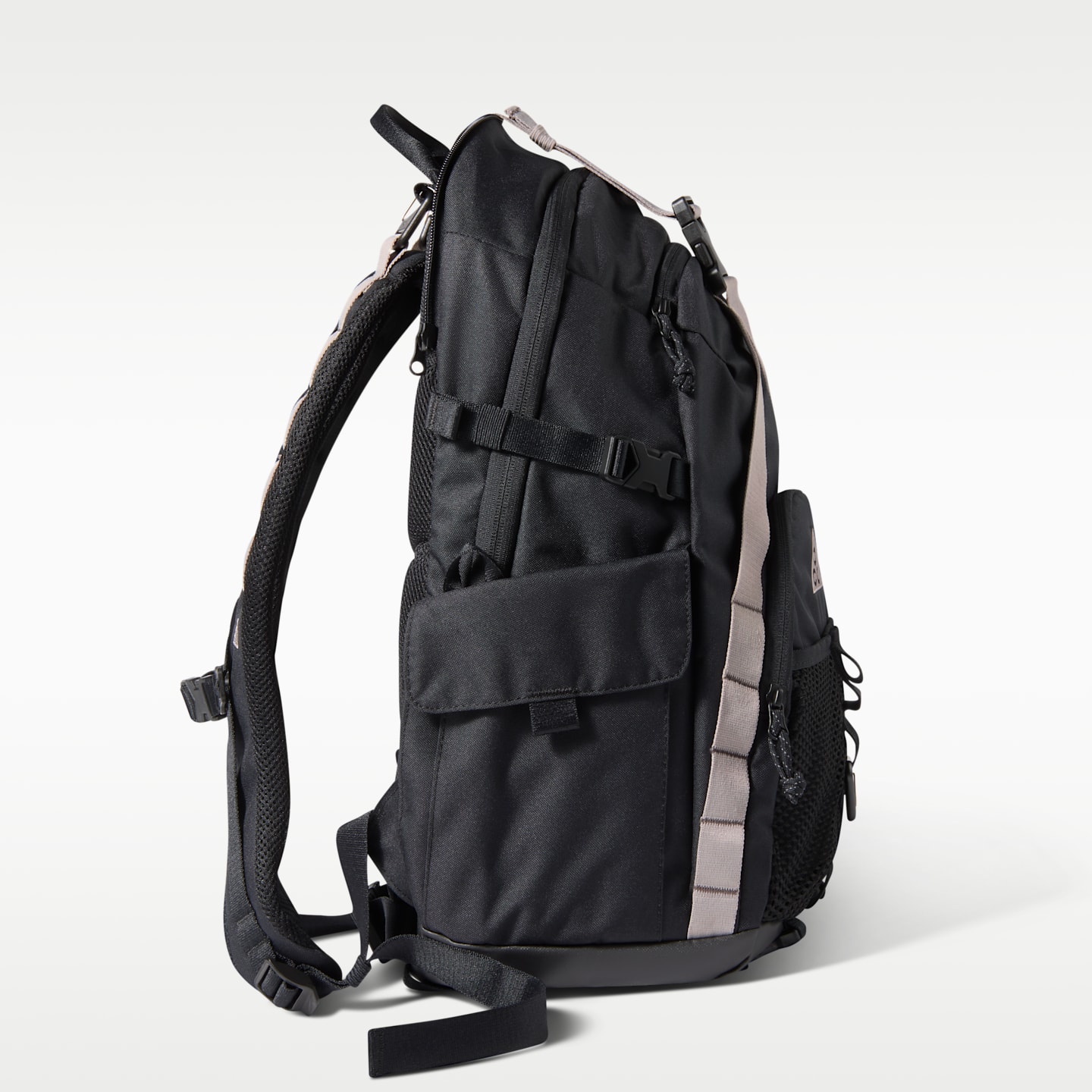 Рюкзак Nike ACG Daymax (25L), цвет: Чёрный / Серый — фото 3
