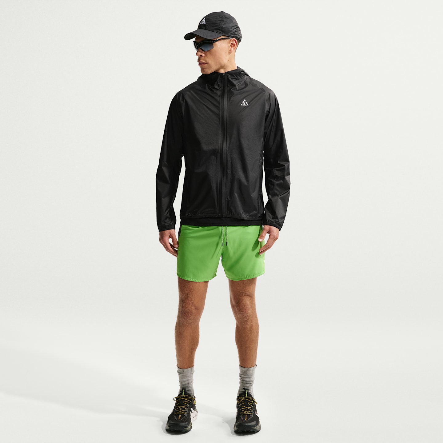 Мужская куртка Nike ACG Trailwind Storm-FIT ADV, цвет: Антрацитовый / Снежный белый — фото 4