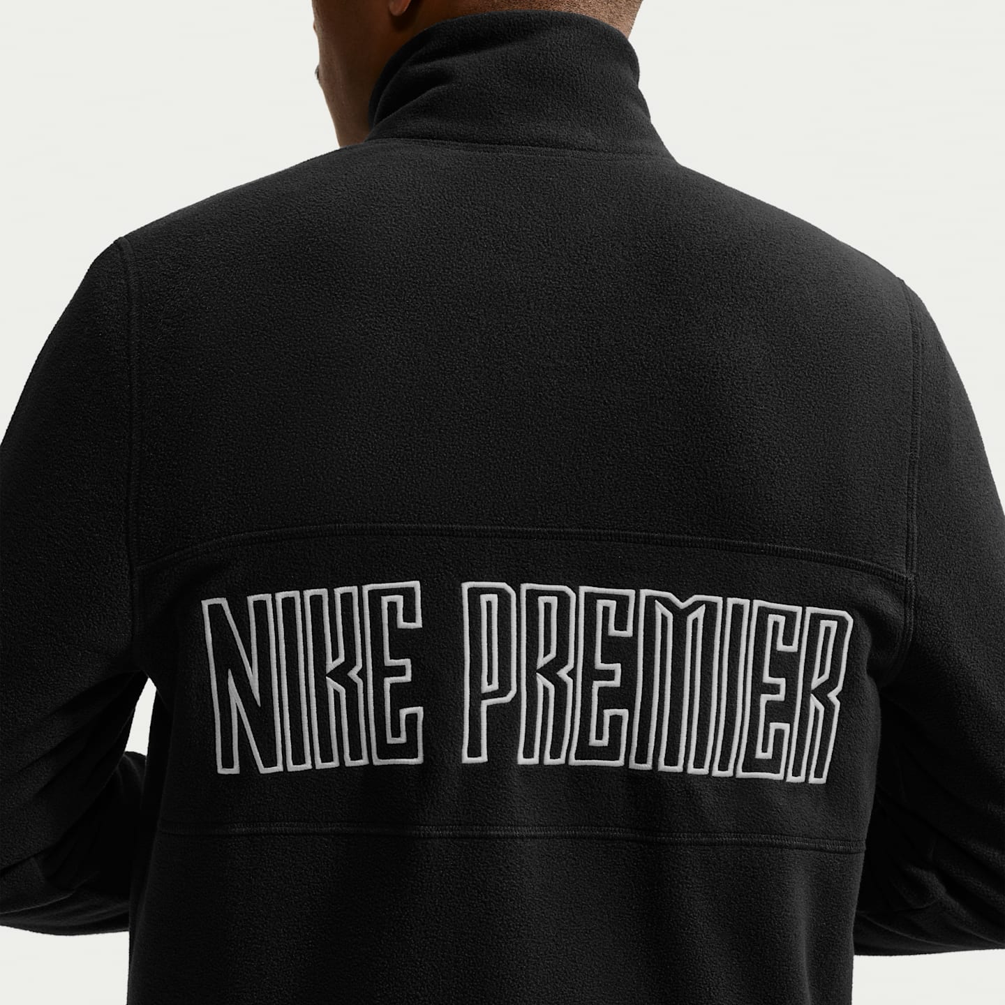 Мужская футбольная флисовая куртка на молнии Nike Premier Therma-FIT, цвет: Чёрный / Белый — фото 2