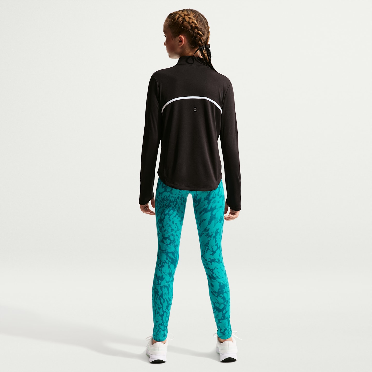 Детский топ Nike Tempo Dri-FIT для девочек на полумолнии, длинный рукав, цвет: Чёрный / Белый — фото 5