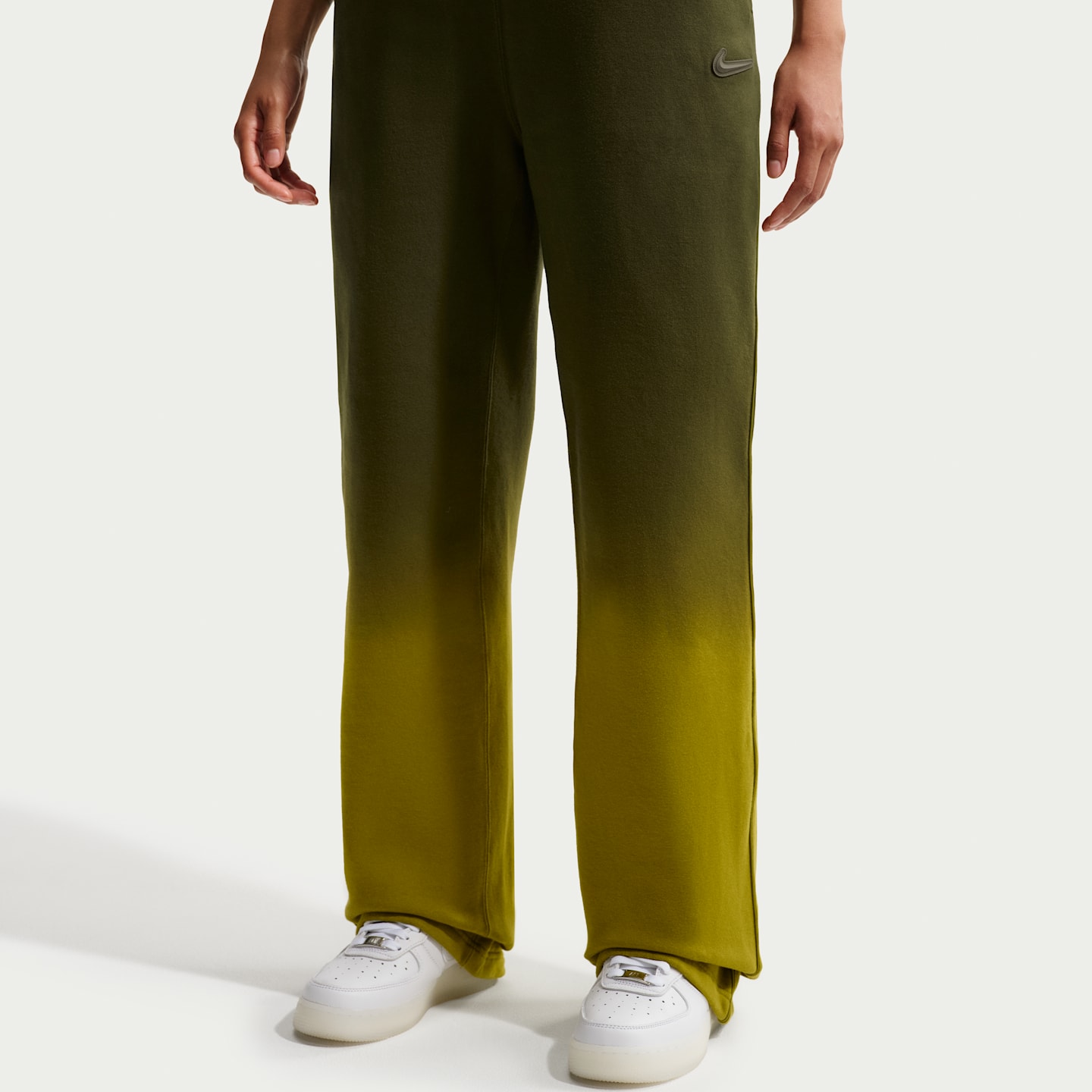 Мужские брюки Nike Nocta Open-Hem Fleece CS, цвет: Мох / Средний оливковый — фото 3