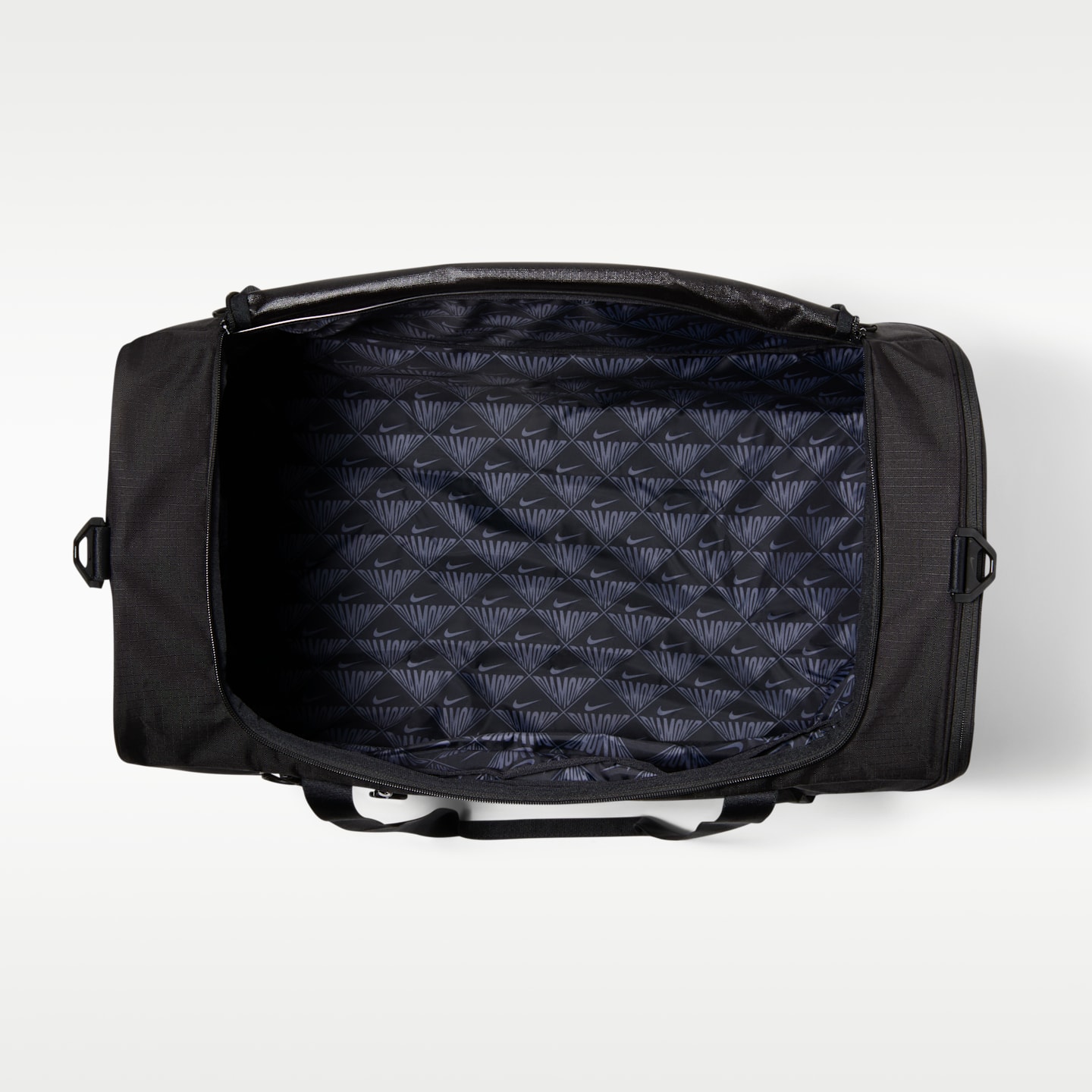 Спортивная сумка Nike Diamond Duffel, 72 л, цвет: Чёрный — фото 5