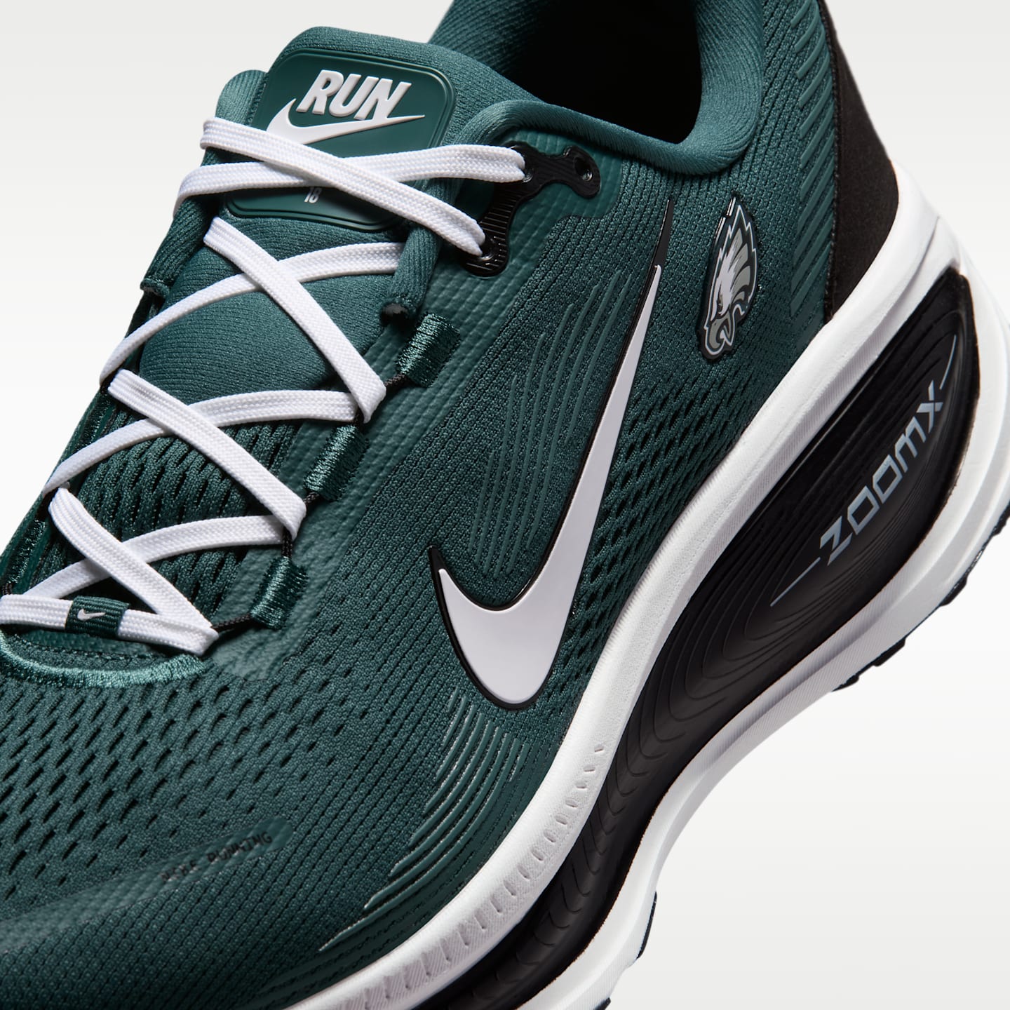 Мужские кроссовки Nike Vomero 18 (Philadelphia Eagles) NFL Road Running, цвет: Бирюзовый / Чёрный — фото 7