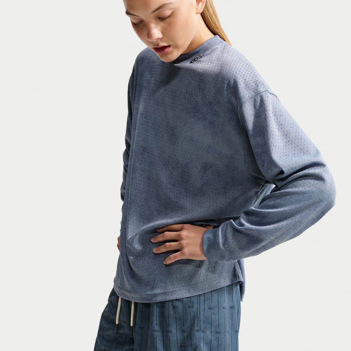Женские сетчатые баскетбольные шорты 5" Nike Caitlin Standard Issue Dri-FIT, цвет: Синий / Тёмно-синий — фото 3