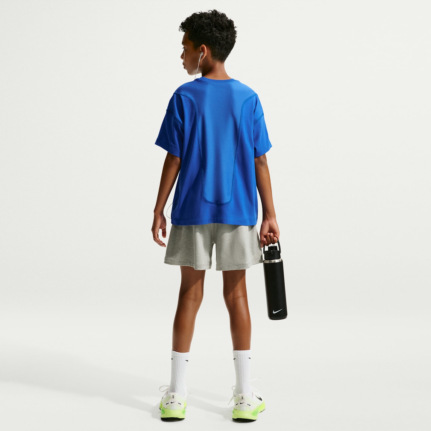 Топ Nike Pro Dri-FIT Short-Sleeve Training для мальчиков, цвет: Королевский синий / Чёрный — фото 5