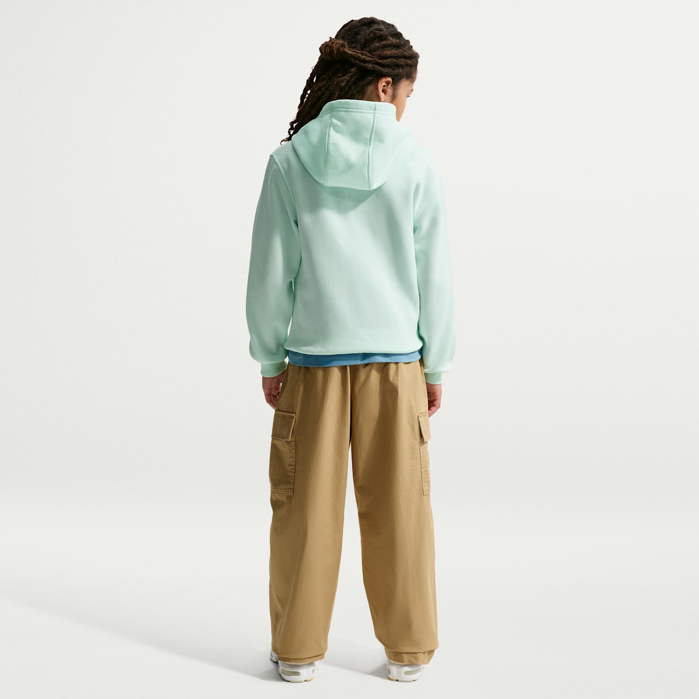 Детское худи Nike Sportswear Club Fleece Pullover, цвет: Зелёный / Белый, вариант 1 — фото 5