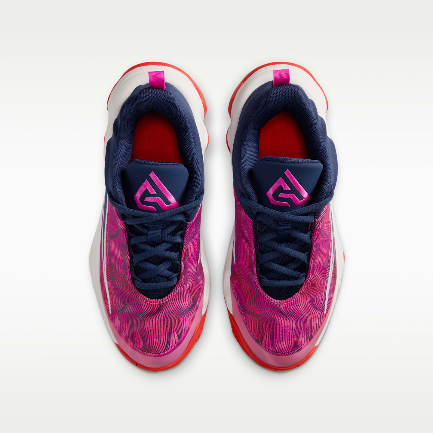 Детские кроссовки Nike Giannis Immortality 4 SE Basketball, цвет: Красный / Розовый — фото 4
