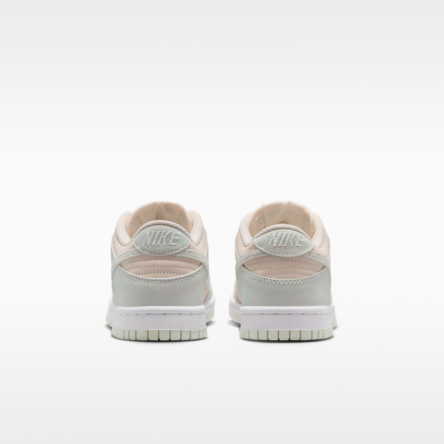 Детские кроссовки Nike Dunk Low Suede, цвет: Меловой / Белый — фото 6