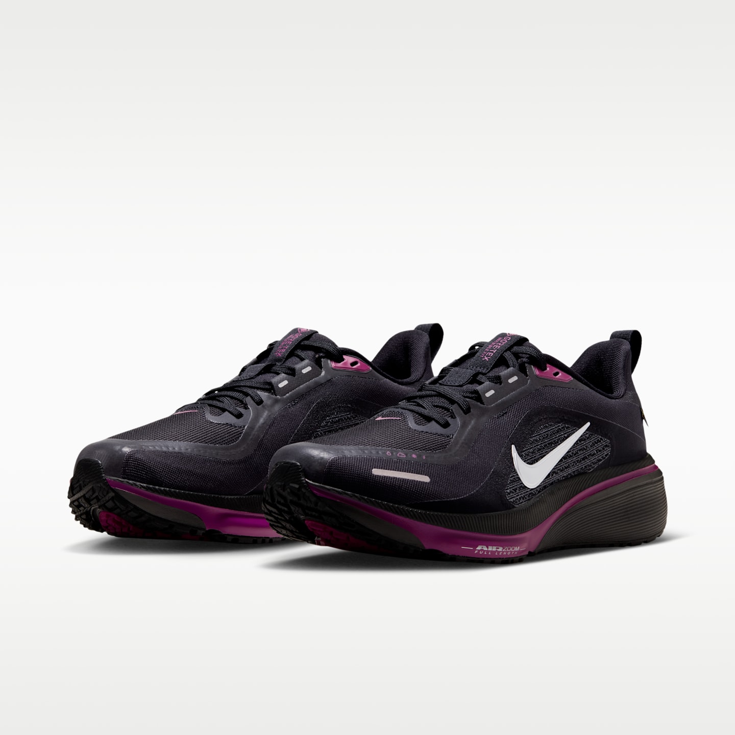 Женские кроссовки Nike Pegasus 42 GORE-TEX Waterproof Road Running, цвет: Чёрный / Ягодный — фото 5