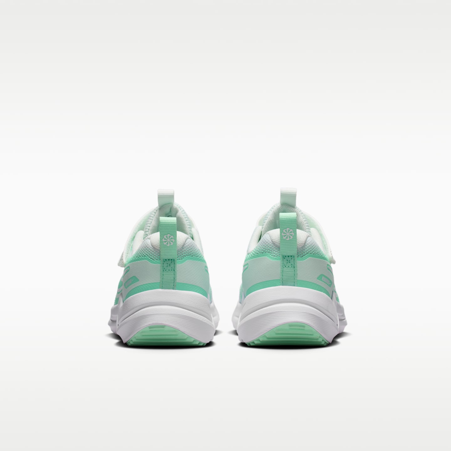 Детские кроссовки Nike Cosmic Runner Road Running, цвет: Зелёный / Белый — фото 6