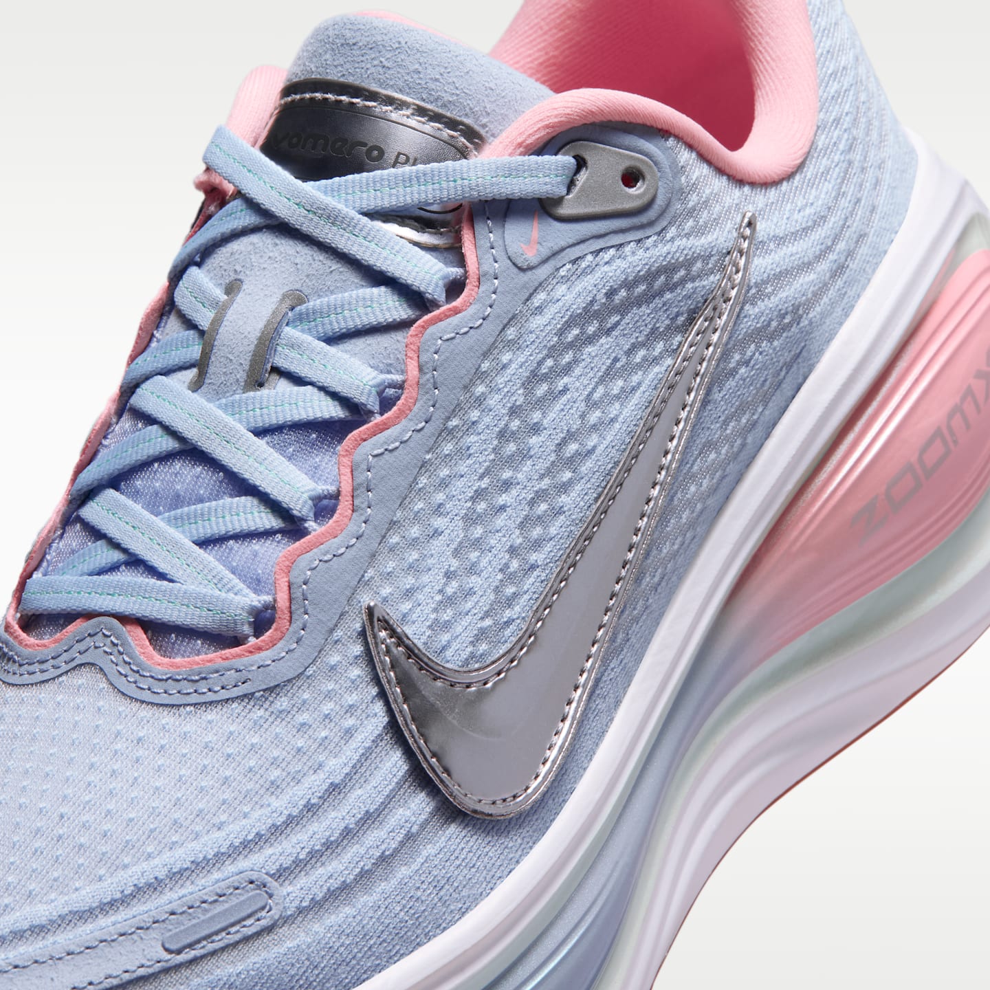 Женские кроссовки Nike Vomero Plus Road Running, цвет: Синий / Выбеленный коралловый — фото 7