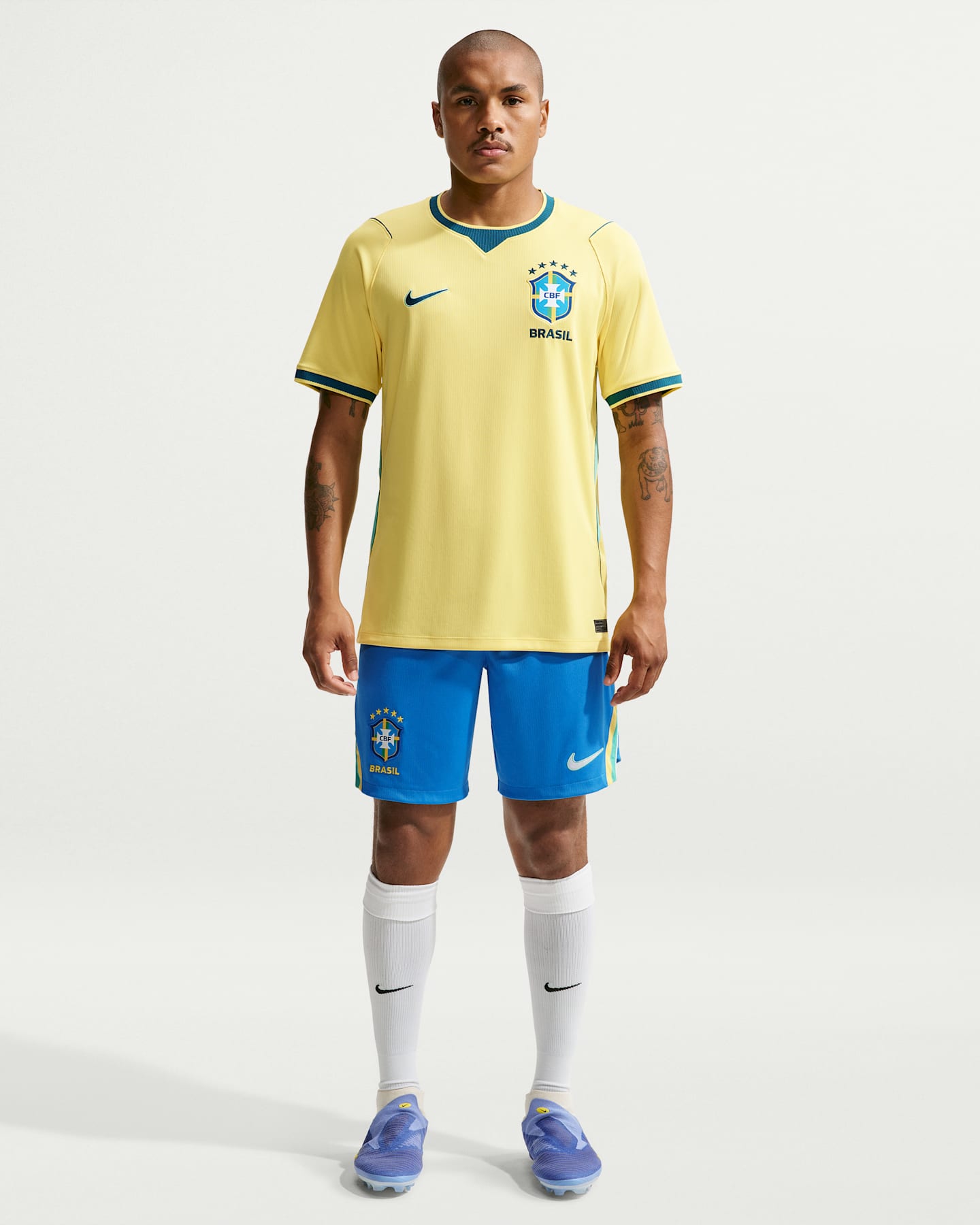 Мужские футбольные шорты Nike Brazil 2026 Stadium Home Dri-FIT Replica, цвет: Светлый синий / Белый — фото 6
