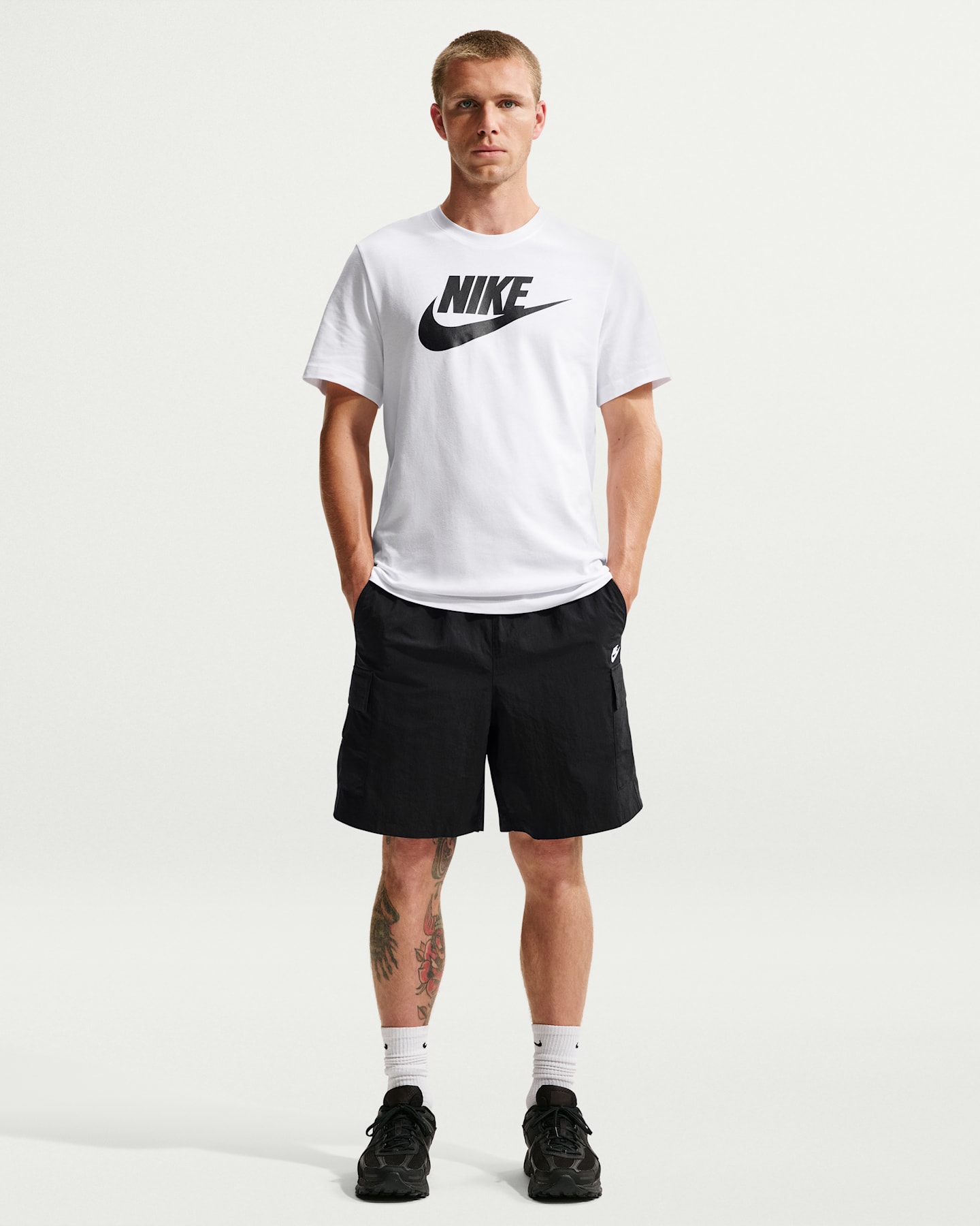 Мужские шорты Nike Sportswear Club Utility, цвет: Чёрный / Белый — фото 11
