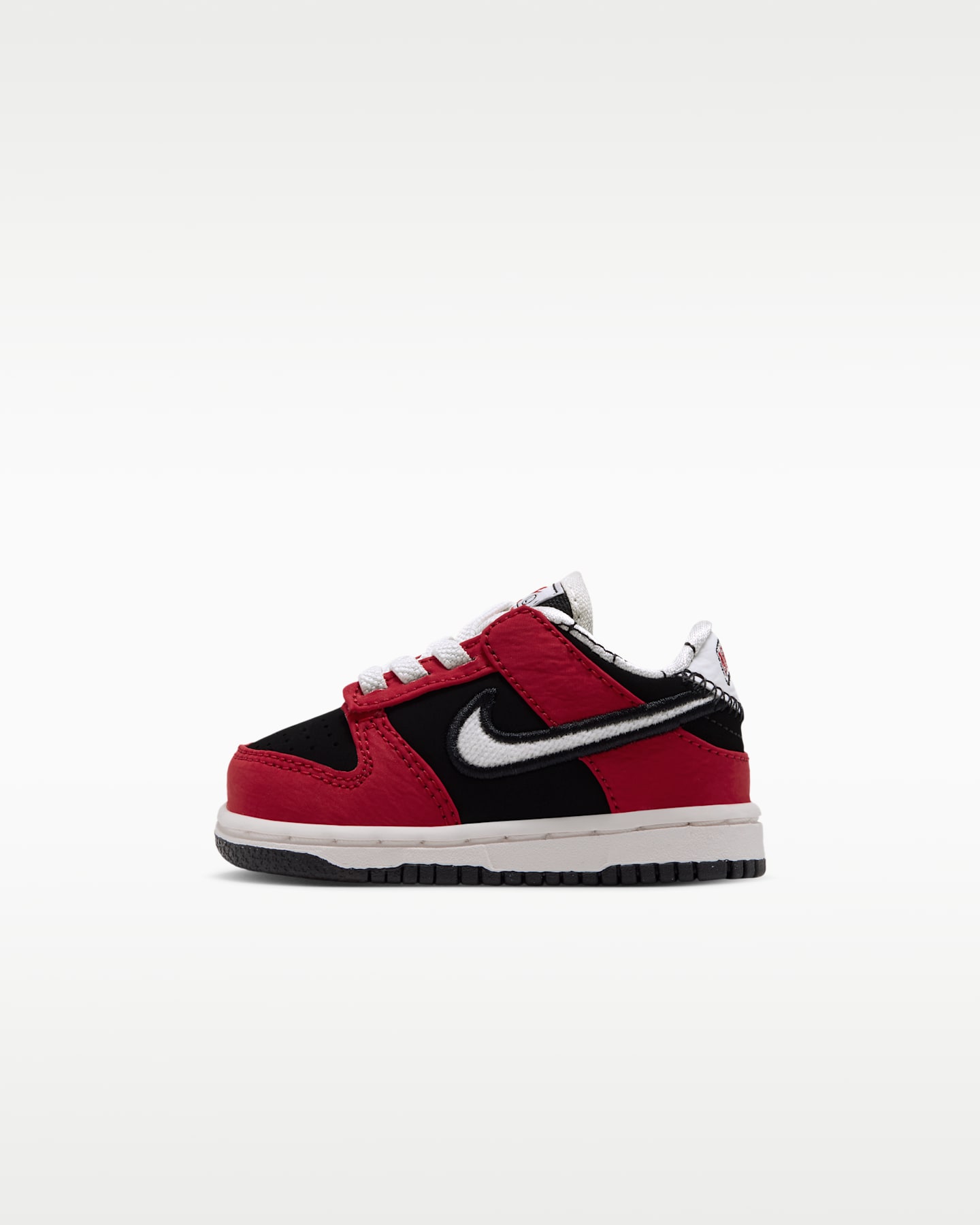 Детские кроссовки Nike Dunk Low LV8 для малышей, цвет: Чёрный / Красный — фото 8