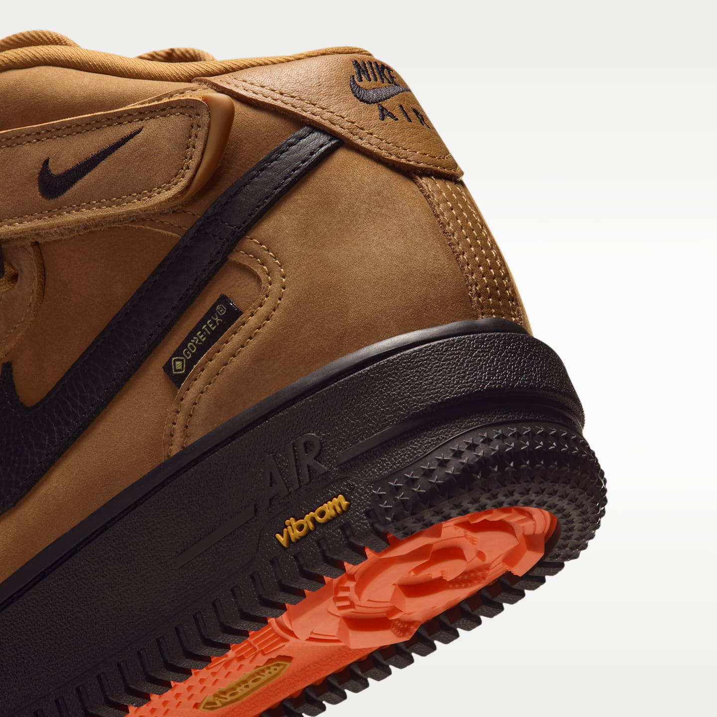 Мужские кроссовки Nike Air Force 1 Mid '07 GORE-TEX Vibram, цвет: Пшеничный / Оранжевый — фото 8