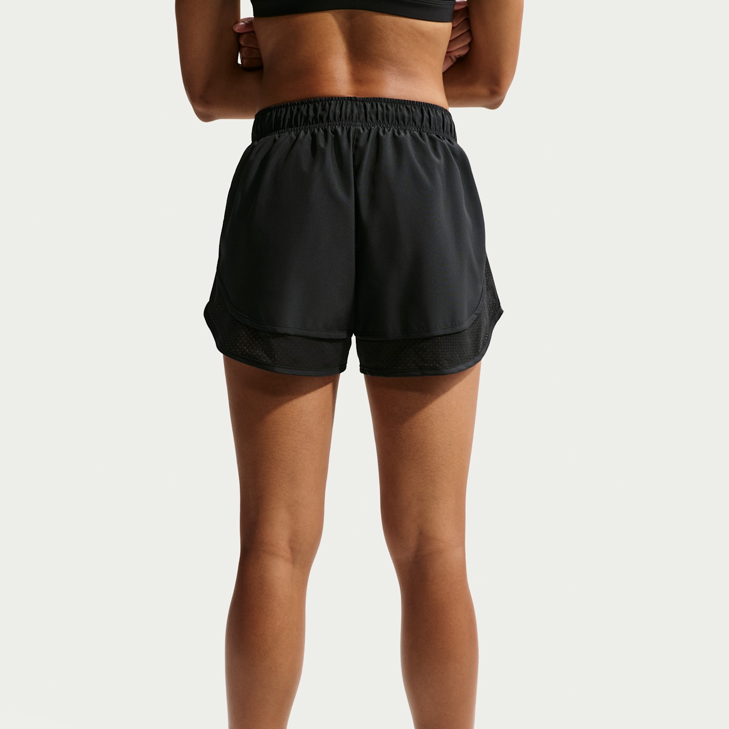 Женские шорты Nike Tempo Dri-FIT Brief-Lined Running, цвет: Чёрный — фото 3