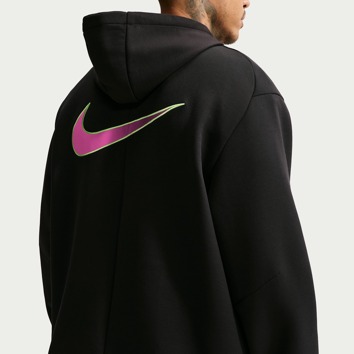 Мужское баскетбольное худи Nike Kobe Mambacurial, цвет: Чёрный / Зелёный — фото 2