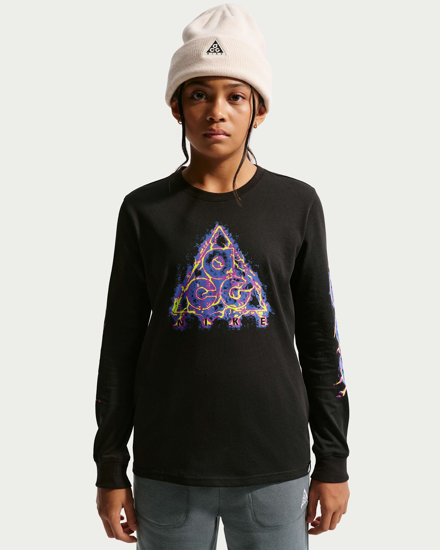 Детская футболка Nike ACG Dri-FIT Long-Sleeve Lightening Logo, цвет: Чёрный — фото 6