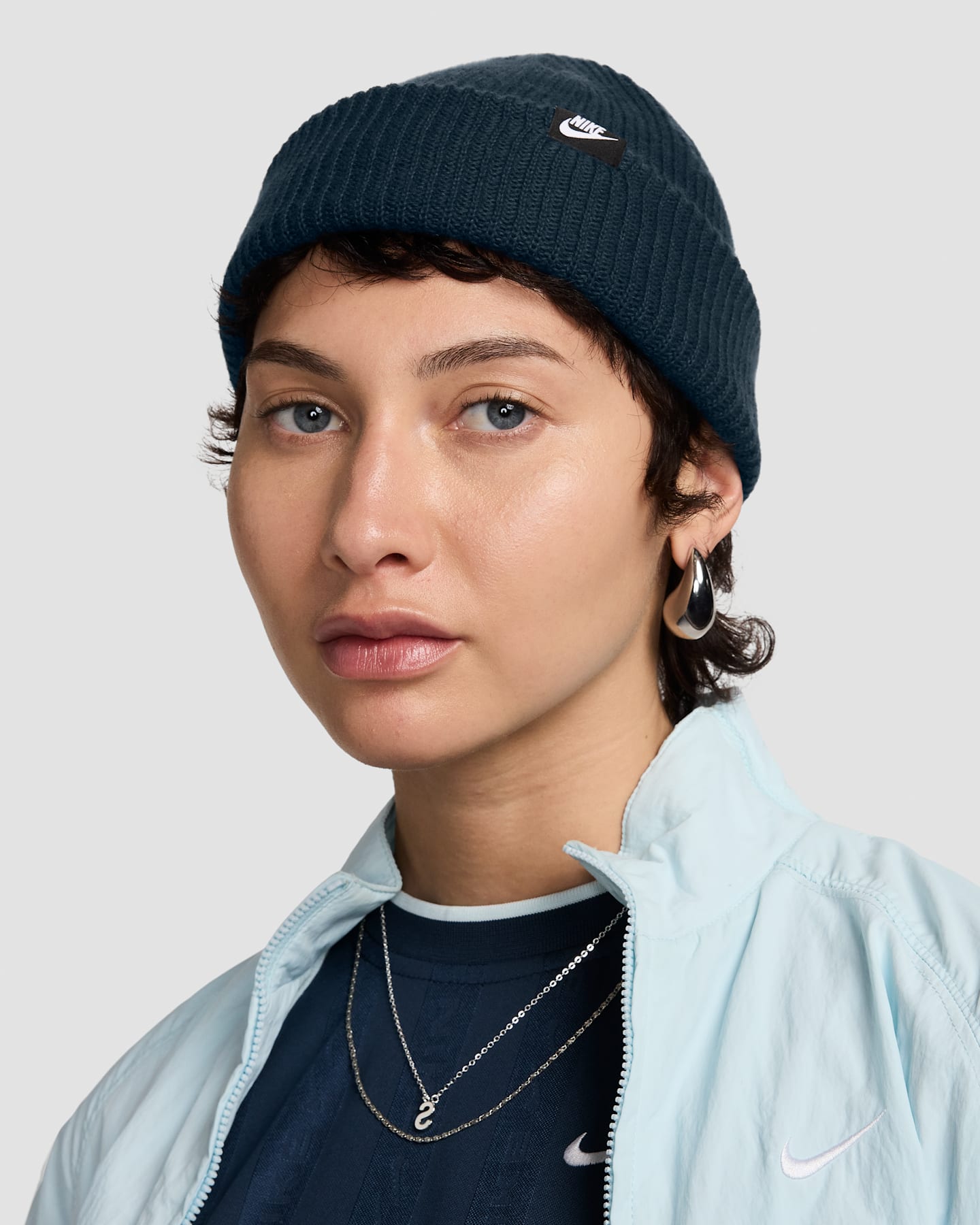 Шапка-бини Nike Terra Futura365 с коротким отворотом, цвет: Тёмно-синий — фото 5