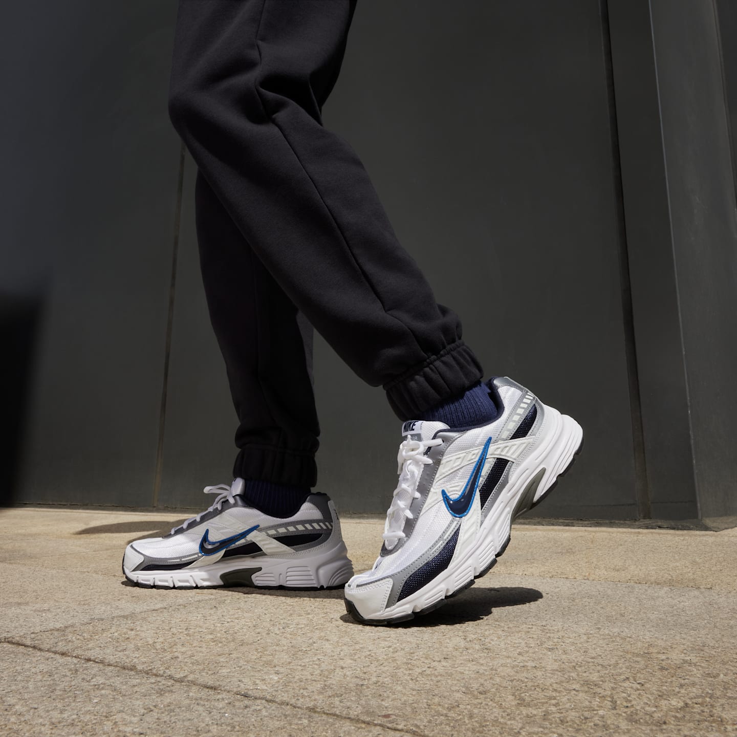 Мужские кроссовки Nike Initiator, цвет: Белый / Серый — фото 2