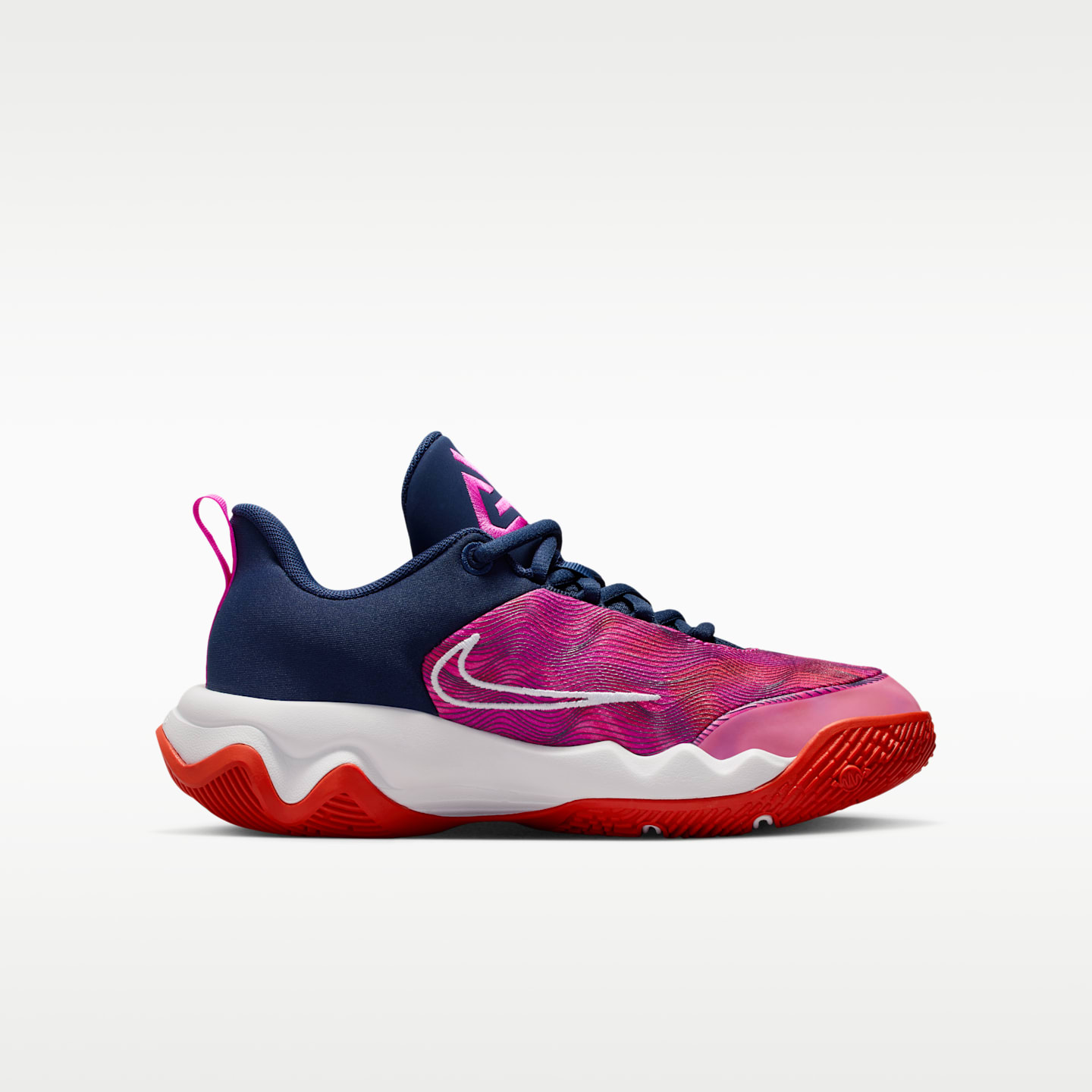 Детские кроссовки Nike Giannis Immortality 4 SE Basketball, цвет: Красный / Розовый — фото 3
