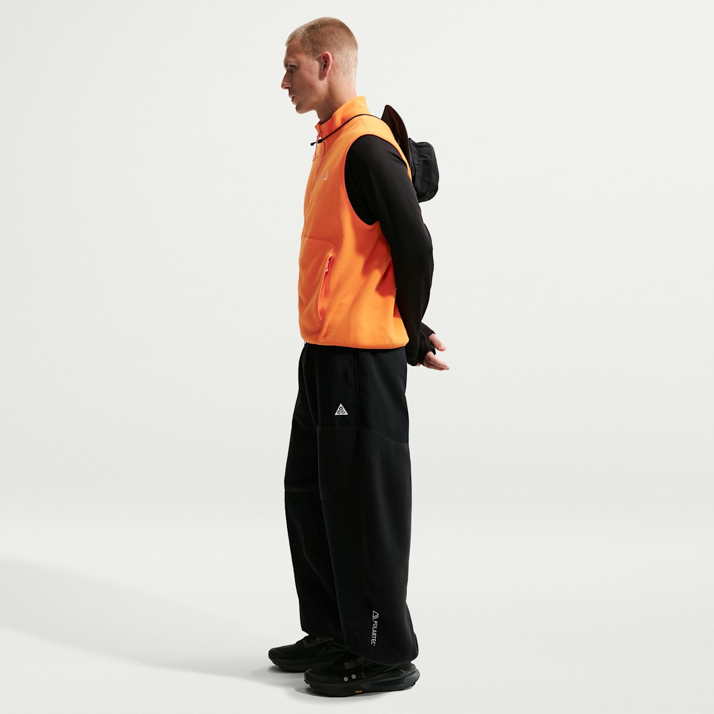 Мужские флисовые брюки Nike ACG Wolf Tree Plus, цвет: Чёрный / Снежный белый — фото 4