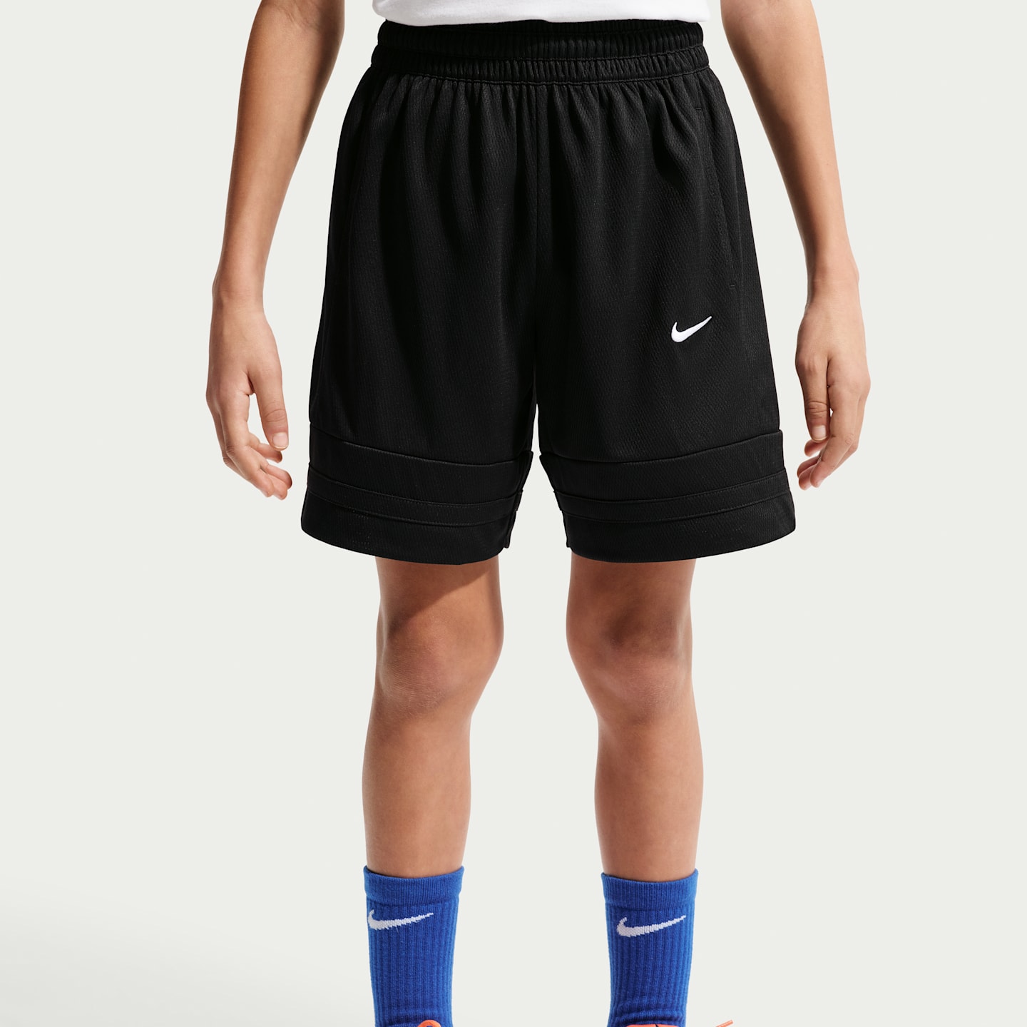 Детские баскетбольные игровые шорты Nike Dri-FIT, цвет: Чёрный / Белый — фото 2