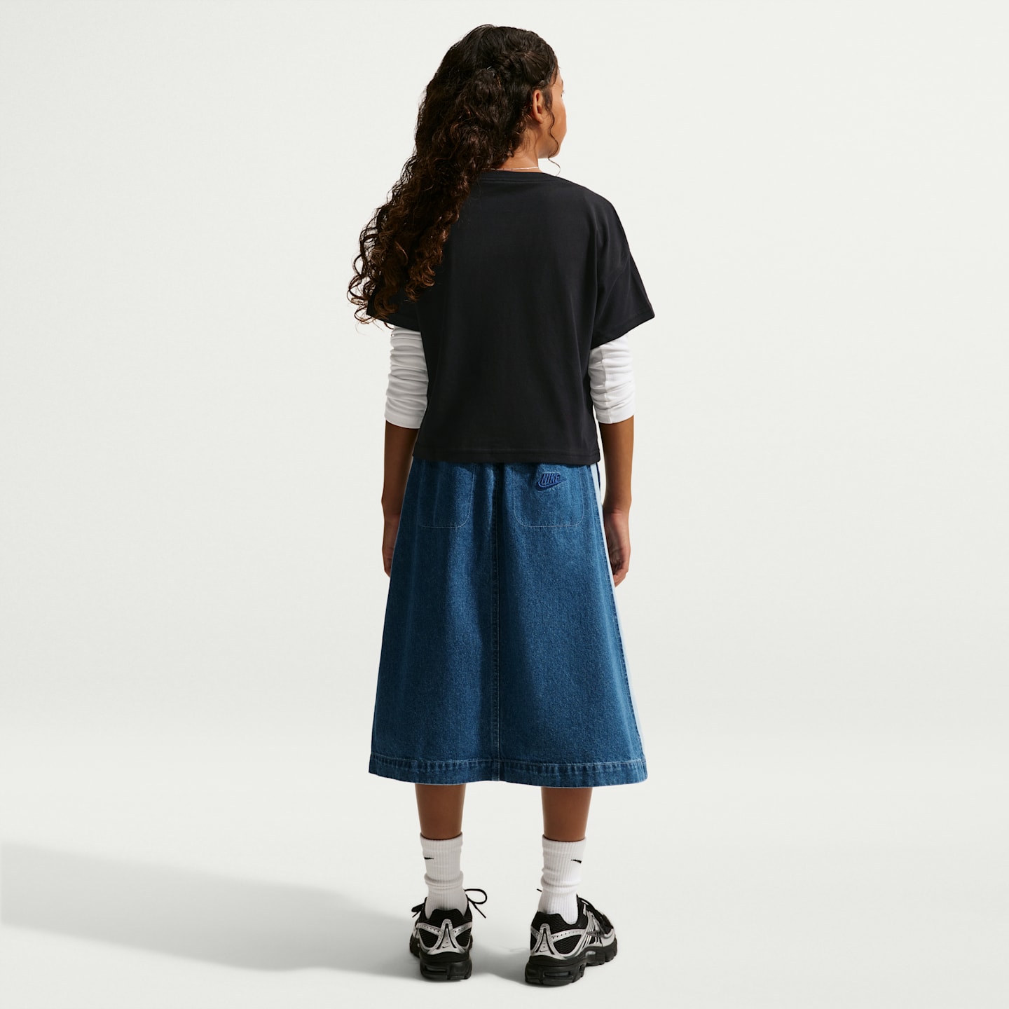 Детская футболка для девочек Nike Sportswear Boxy, цвет: Чёрный — фото 5