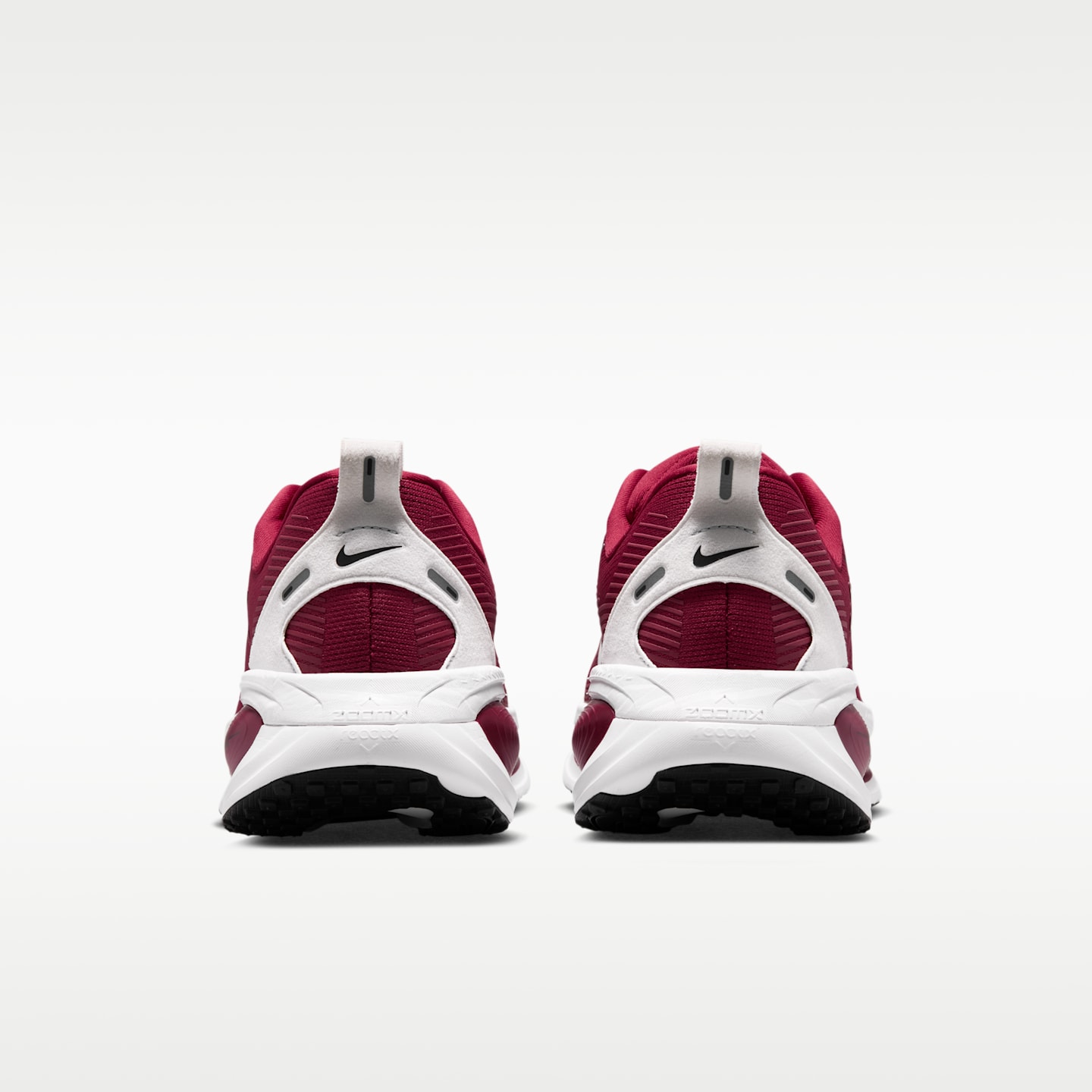 Мужские кроссовки Nike College Vomero 18 (Alabama) Road Running, цвет: Малиновый / Чёрный — фото 6
