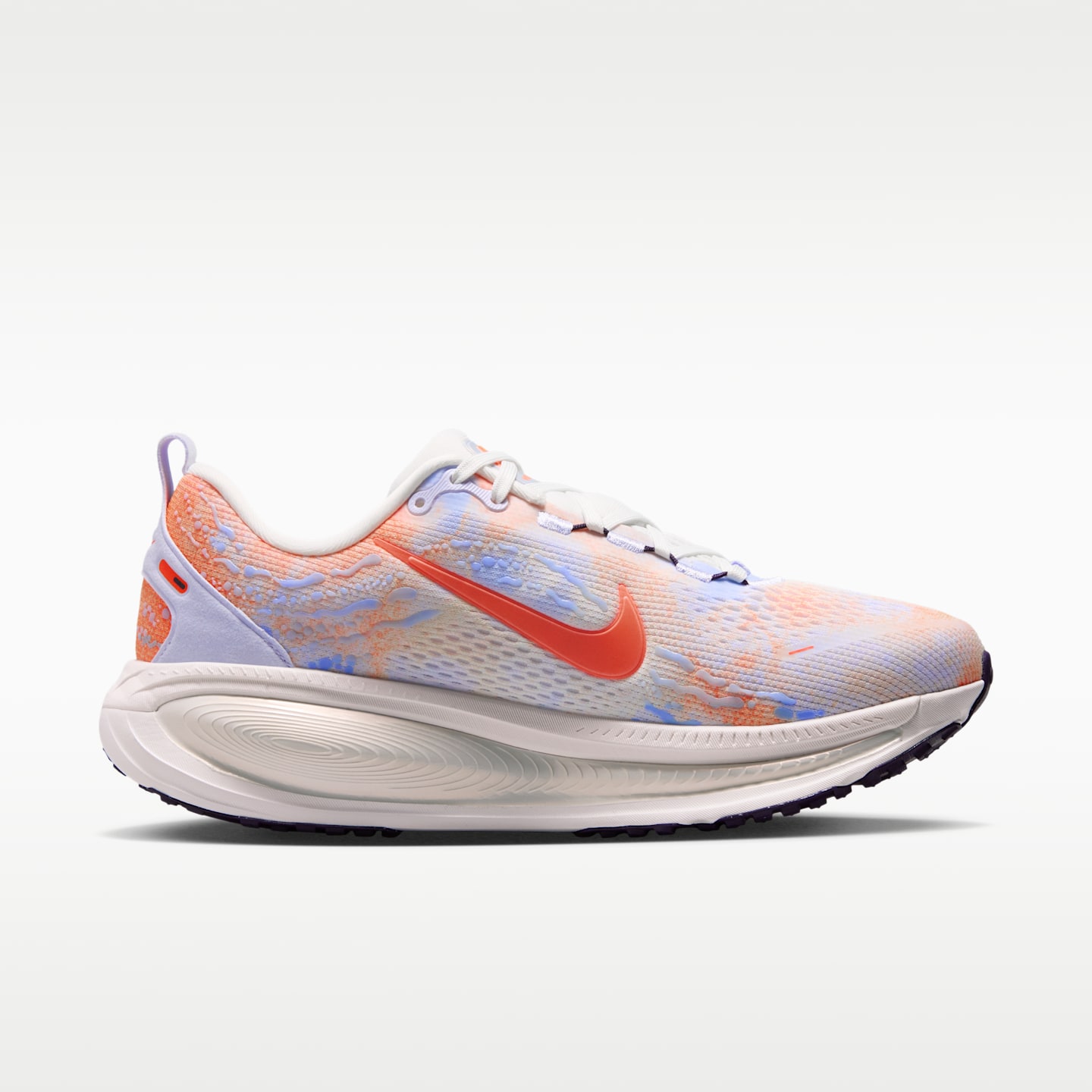 Женские кроссовки Nike Vomero 18 Road Running, цвет: Фиолетовый / Закатный мглистый — фото 3