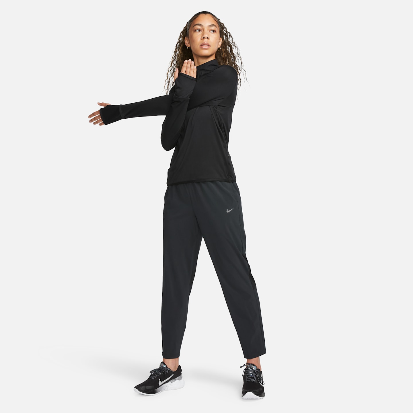 Женские беговые брюки Nike Dri-FIT Fast Mid-Rise 7/8, цвет: Чёрный — фото 7