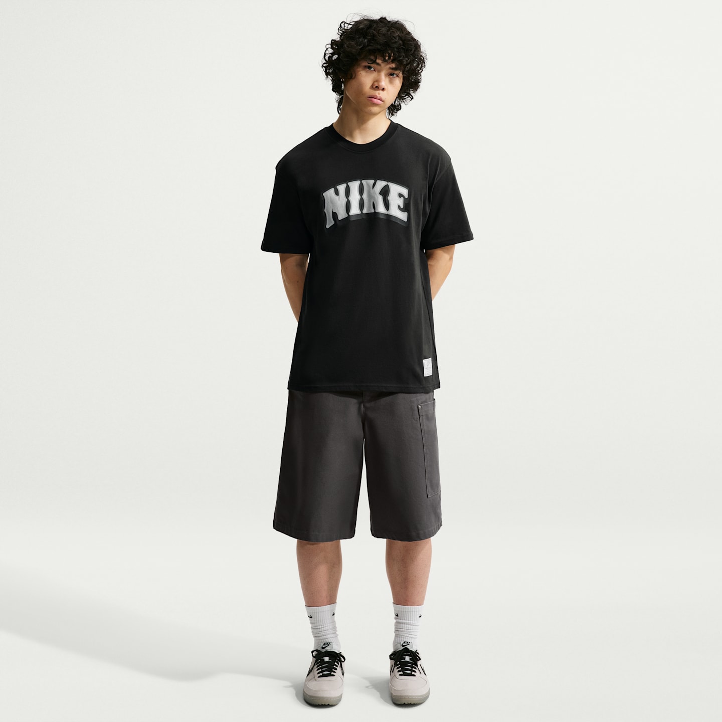 Женская футболка Nike Sportswear, цвет: Чёрный — фото 4