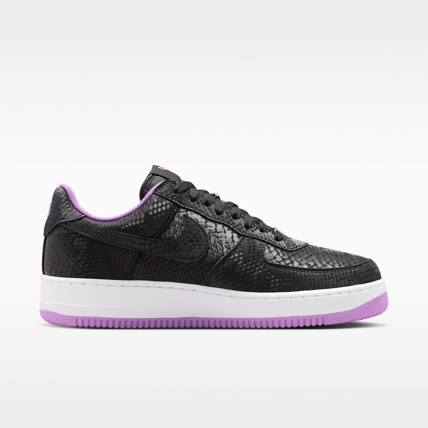 Детские кроссовки Nike Air Force 1 Low Big Kids' Shoes, цвет: Чёрный / Белый — фото 3