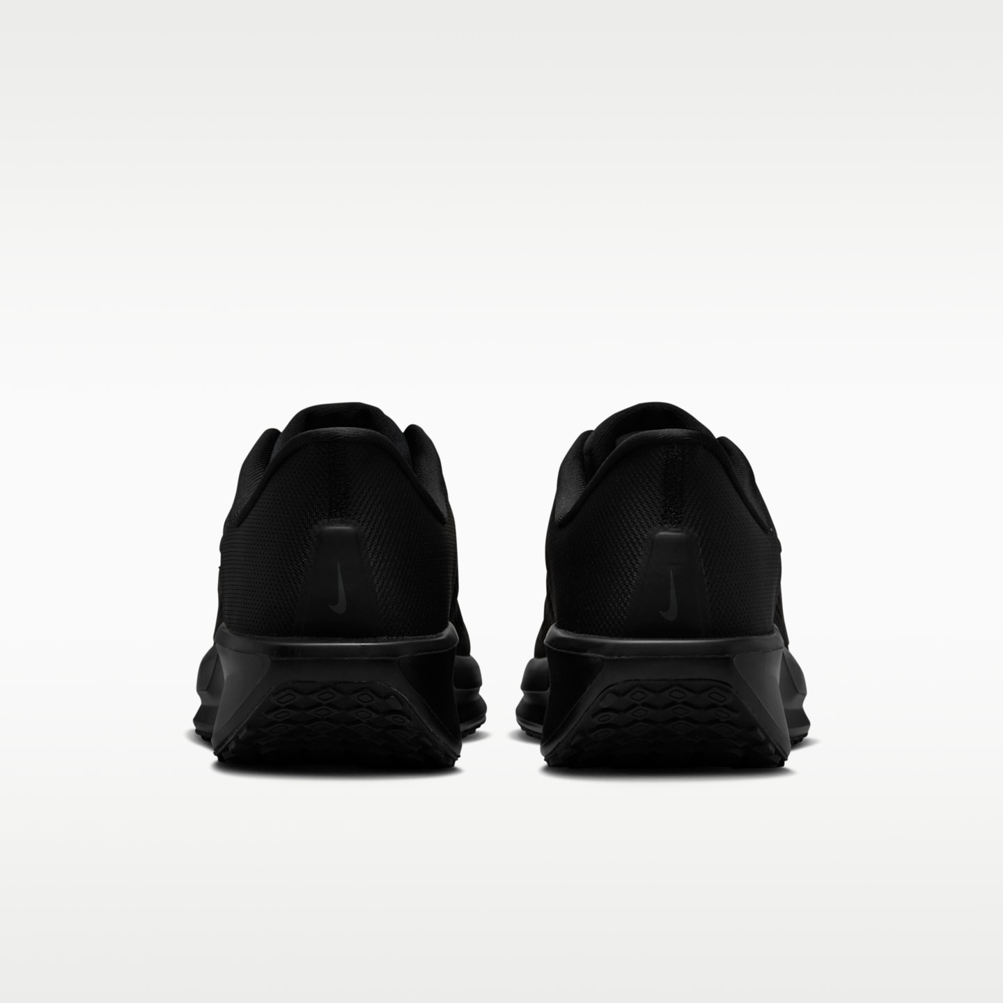 Мужские кроссовки Nike Quest 6 Road Running, цвет: Чёрный / Серый — фото 6