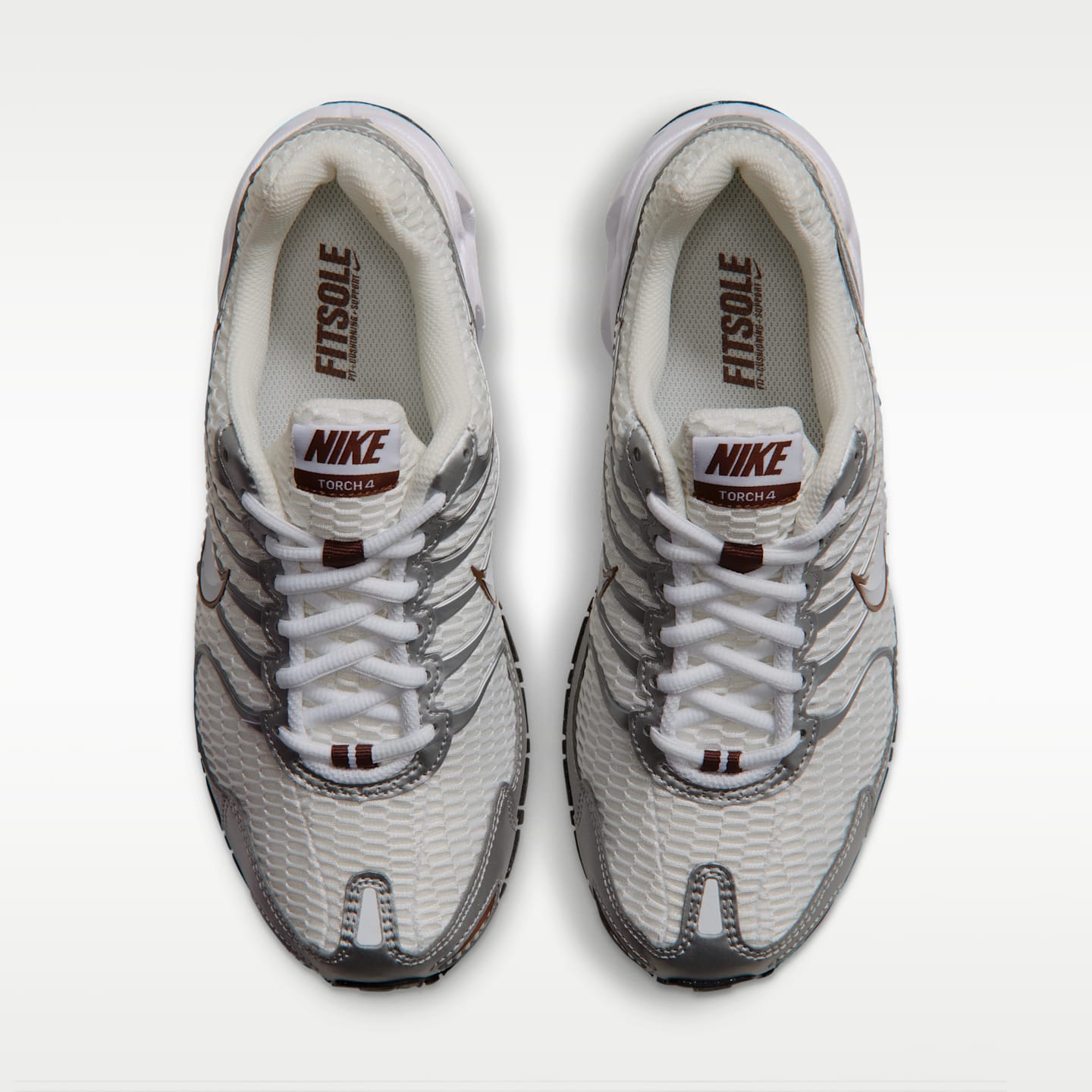 Женские кроссовки Nike Air Max Torch 4 Shoes, цвет: Молочный / Серебряный — фото 4