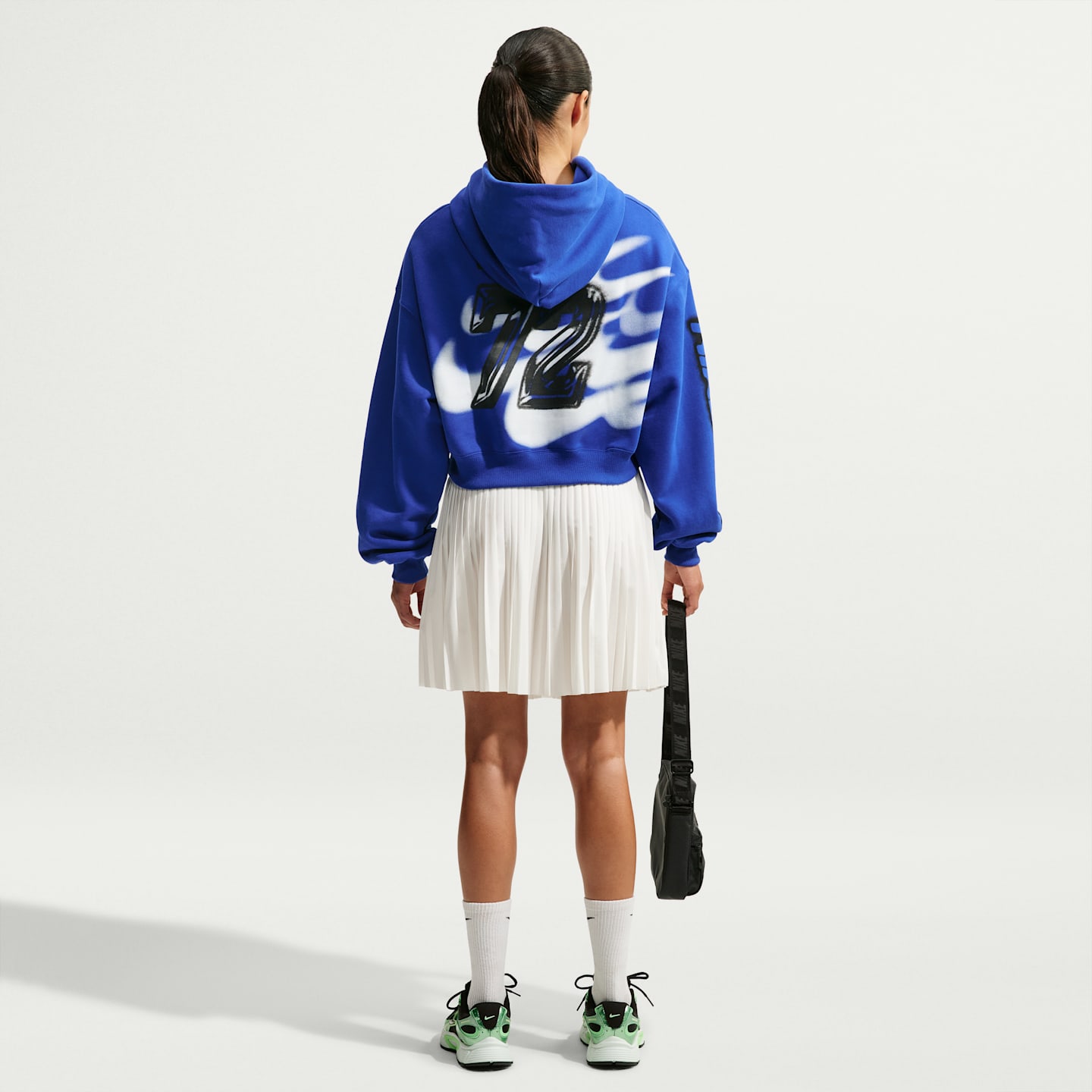 Женское укороченное худи Nike Studio Fleece Medium Weight оверсайз, цвет: Королевский синий / Молочный — фото 5