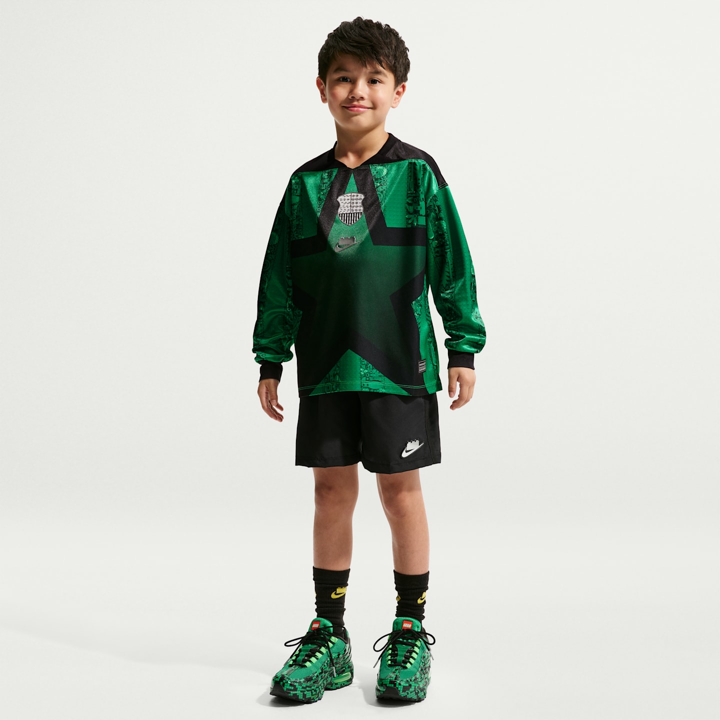 Детский топ Nike x LEGO® Collection Goalkeeper Jersey, цвет: Чёрный — фото 7