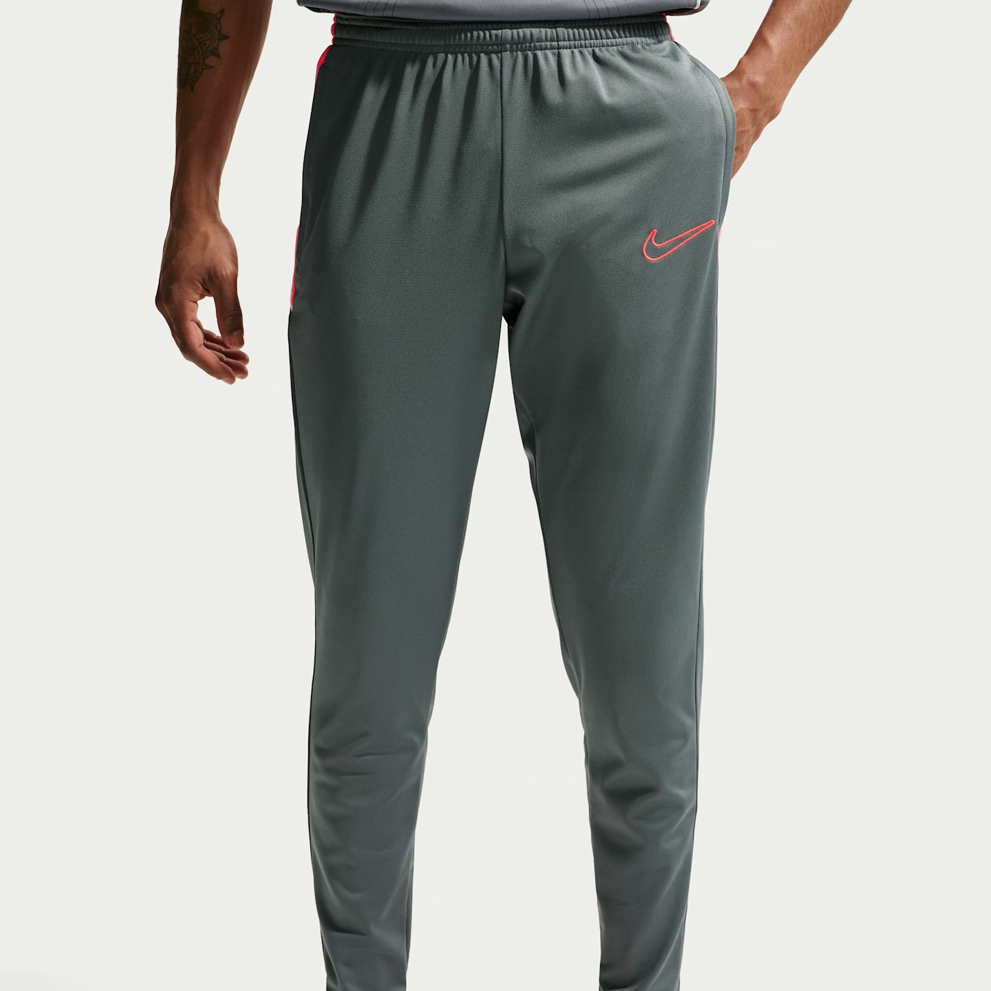 Мужские комплекты Nike Academy Dri-FIT Soccer Tracksuit, цвет: Дымчатый серый / Белый — фото 4