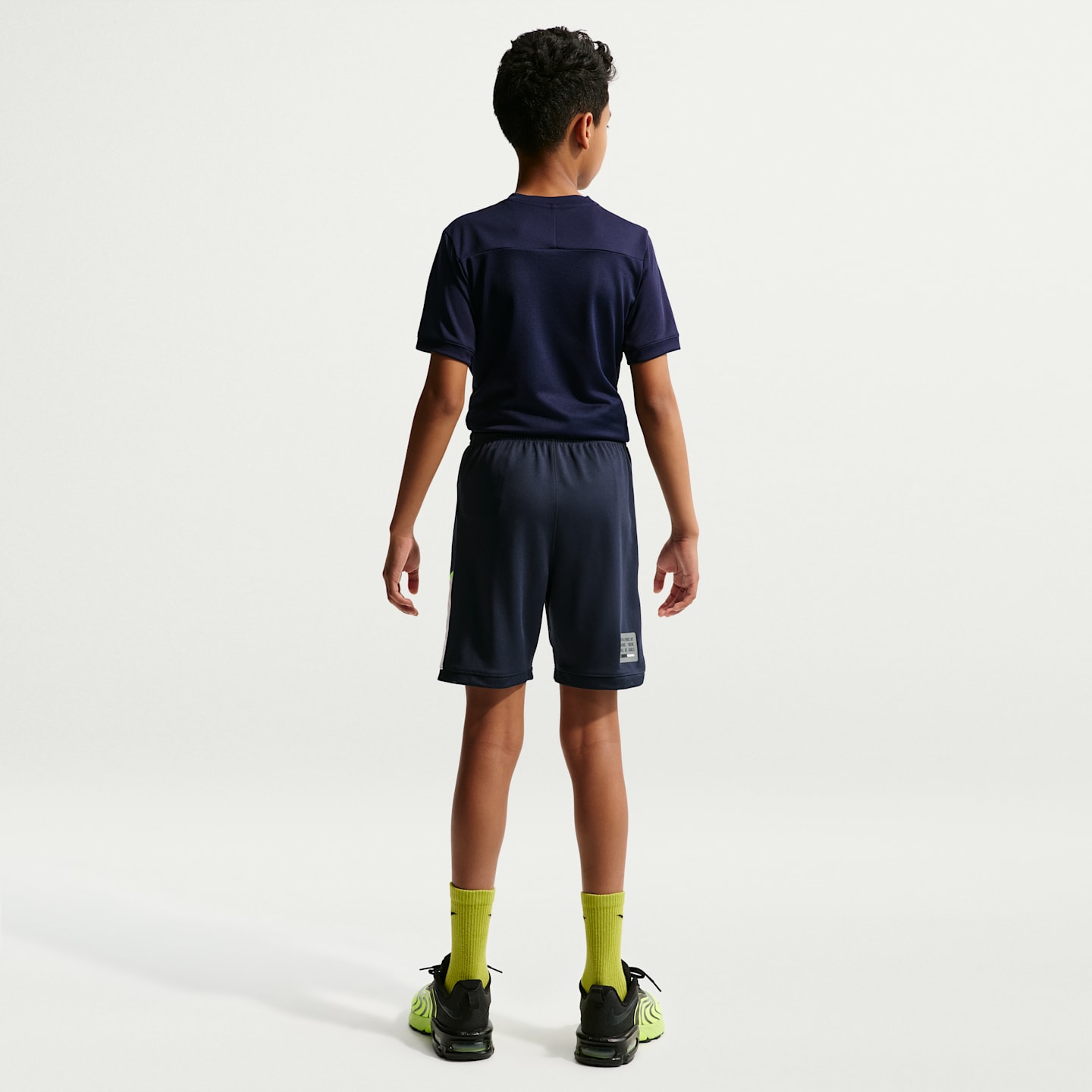 Детские футбольные шорты Nike Erling Haaland Academy Dri-FIT, цвет: Обсидиановый / Белый — фото 6