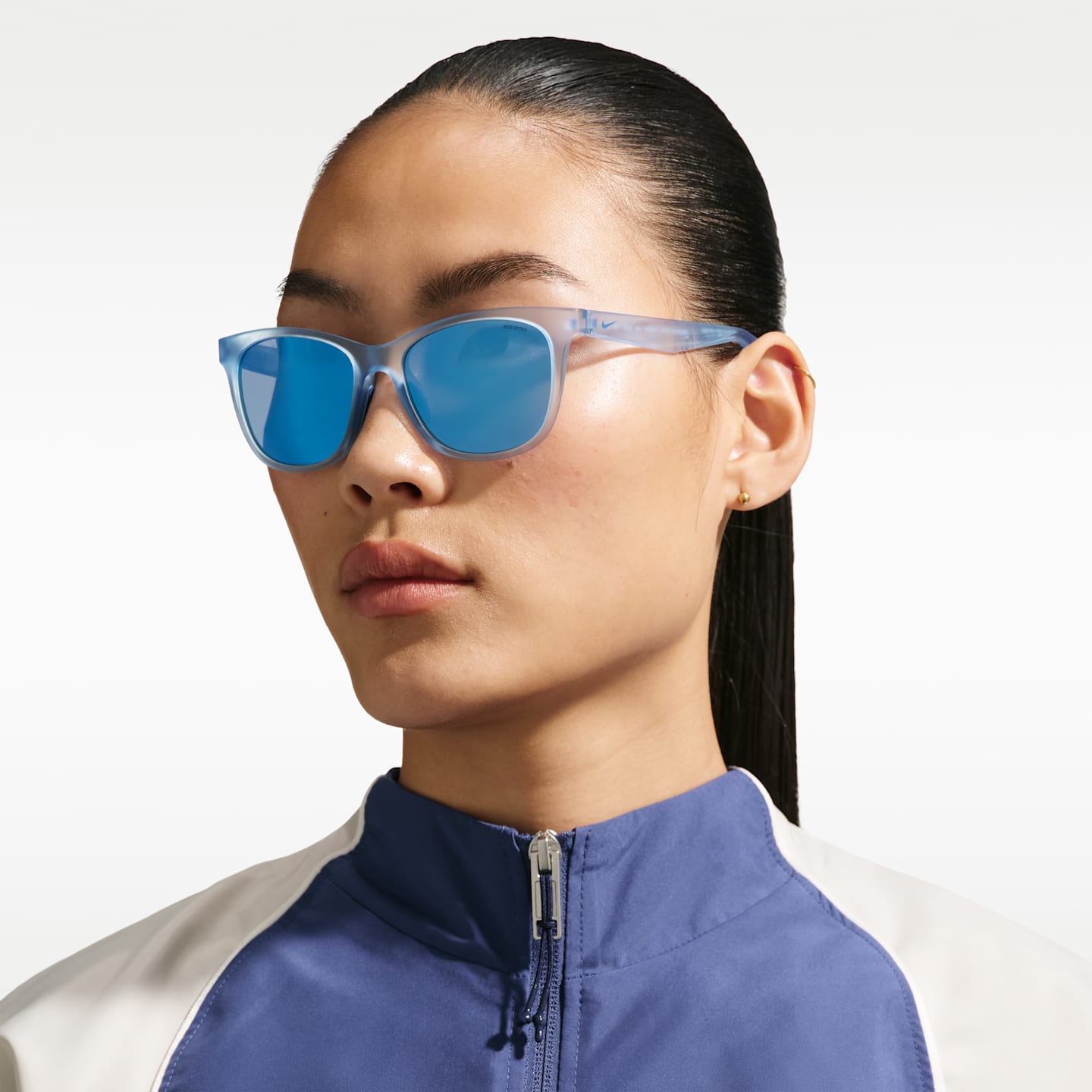 Солнцезащитные очки Nike Fusion Flow, цвет: Светлый синий / Синий — фото 2