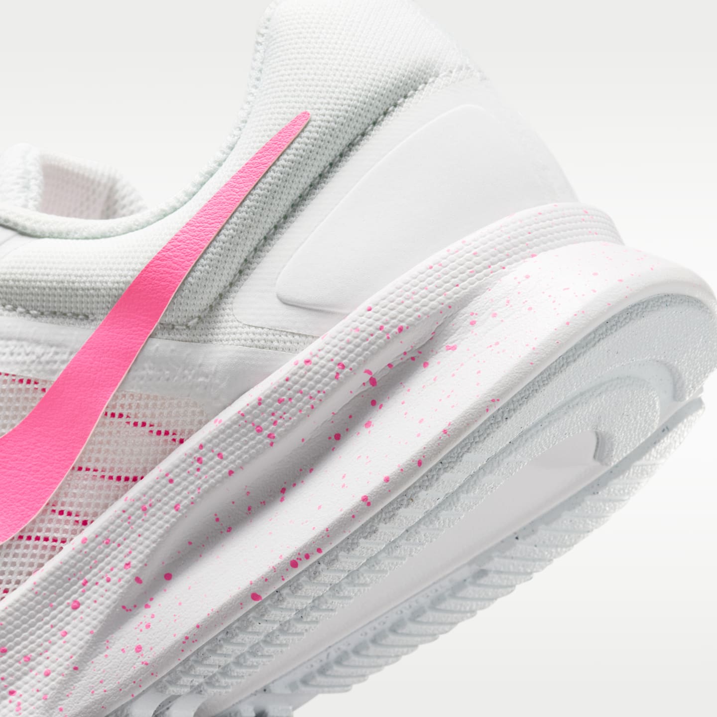 Женские кроссовки Nike Run Swift 3 Road Running, цвет: Снежный белый / Розовый сияющий — фото 8