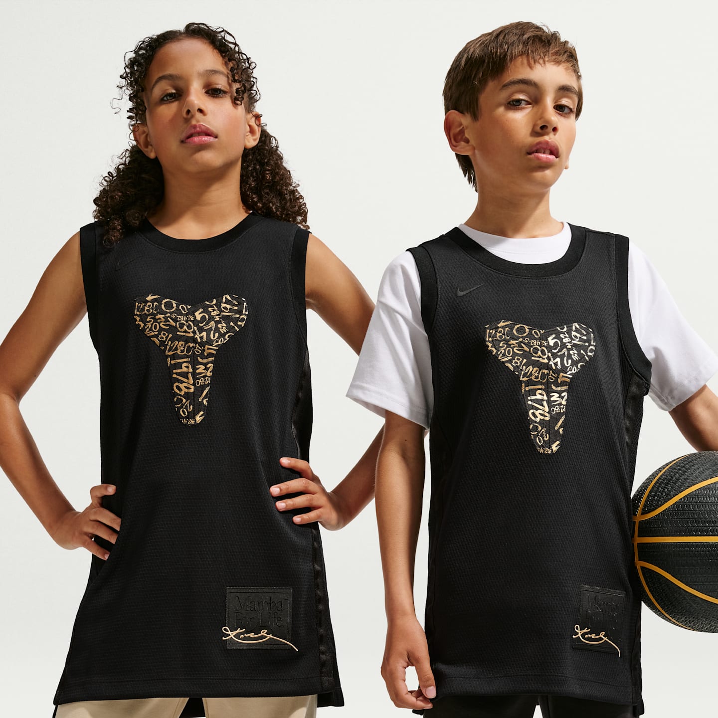 Детская майка Nike Kobe, цвет: Чёрный / Металлик золотой — фото 1