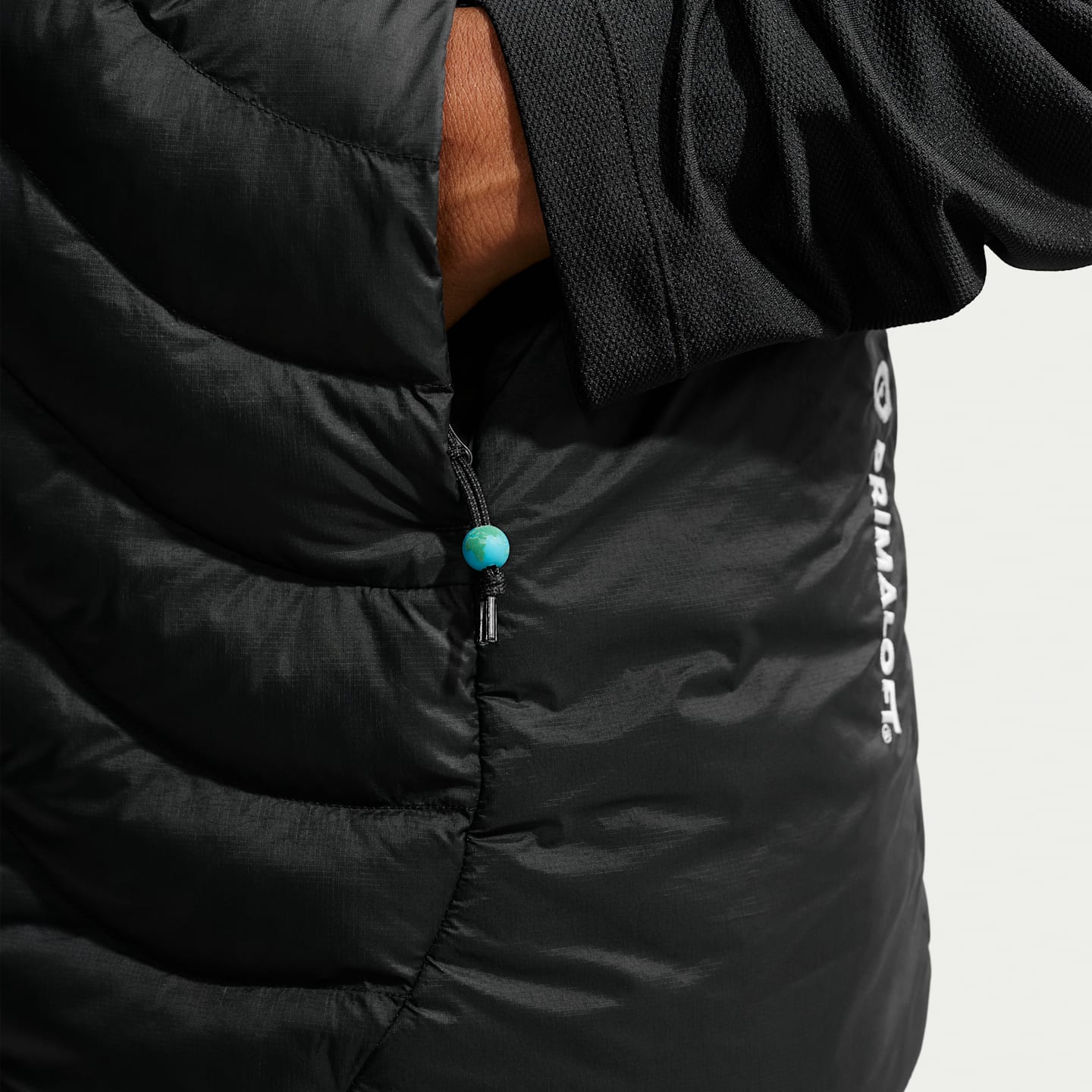 Мужской жилет Nike ACG Lava Flow Therma-FIT ADV Vest, цвет: Чёрный / Снежный белый — фото 6