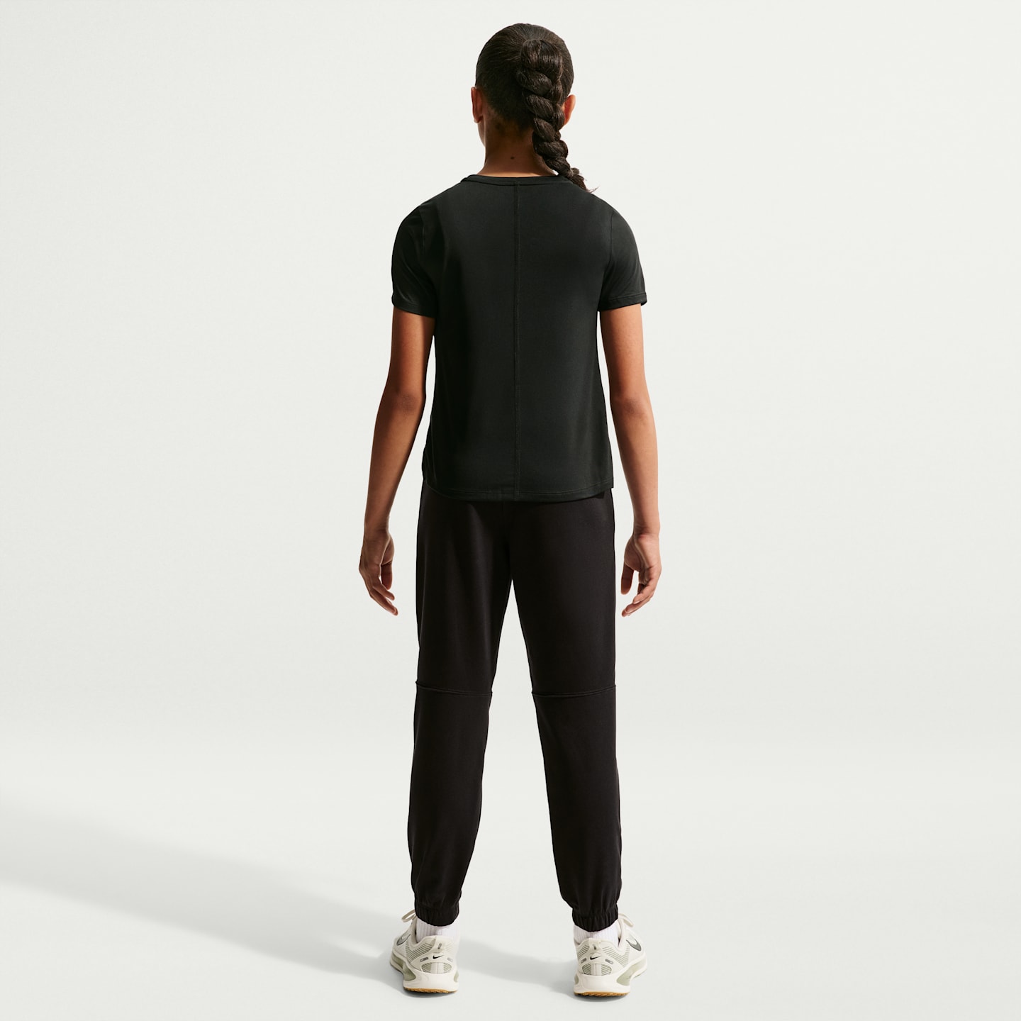 Детский топ для девочек Nike Pro Dri-FIT с коротким рукавом, цвет: Чёрный — фото 5