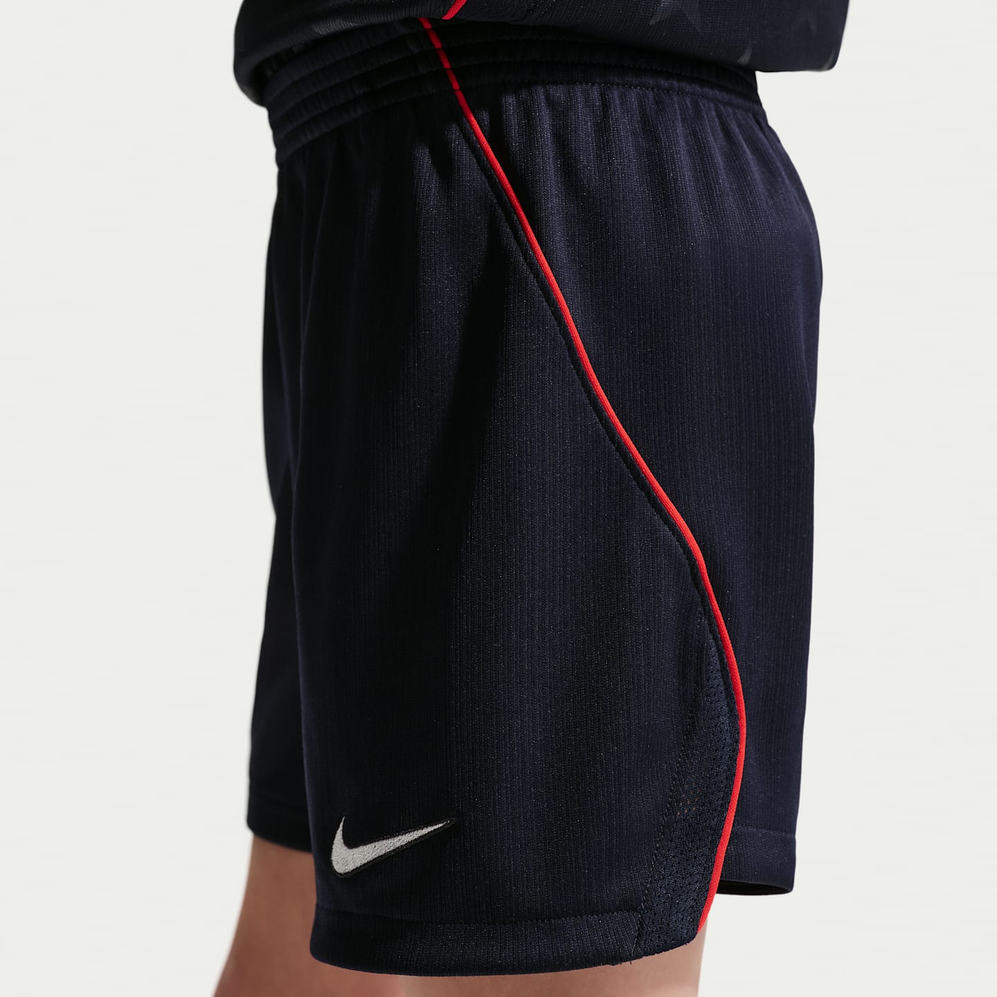 Детский футбольный комплект Nike Usmnt 2026 Stadium Away из 3 предметов, цвет: Обсидиановый / Красный — фото 5