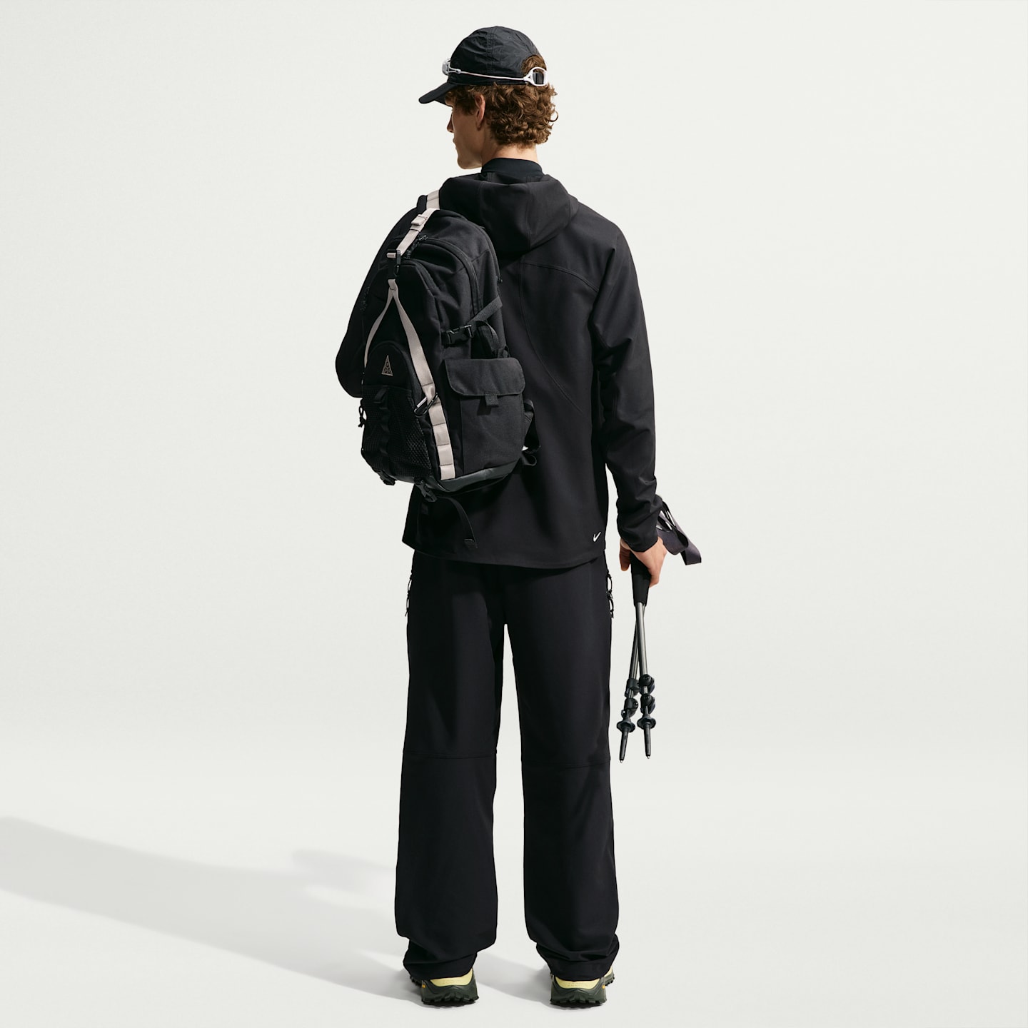 Мужская куртка для походов Nike ACG Cloud Trekker на молнии, цвет: Чёрный / Снежный белый — фото 5